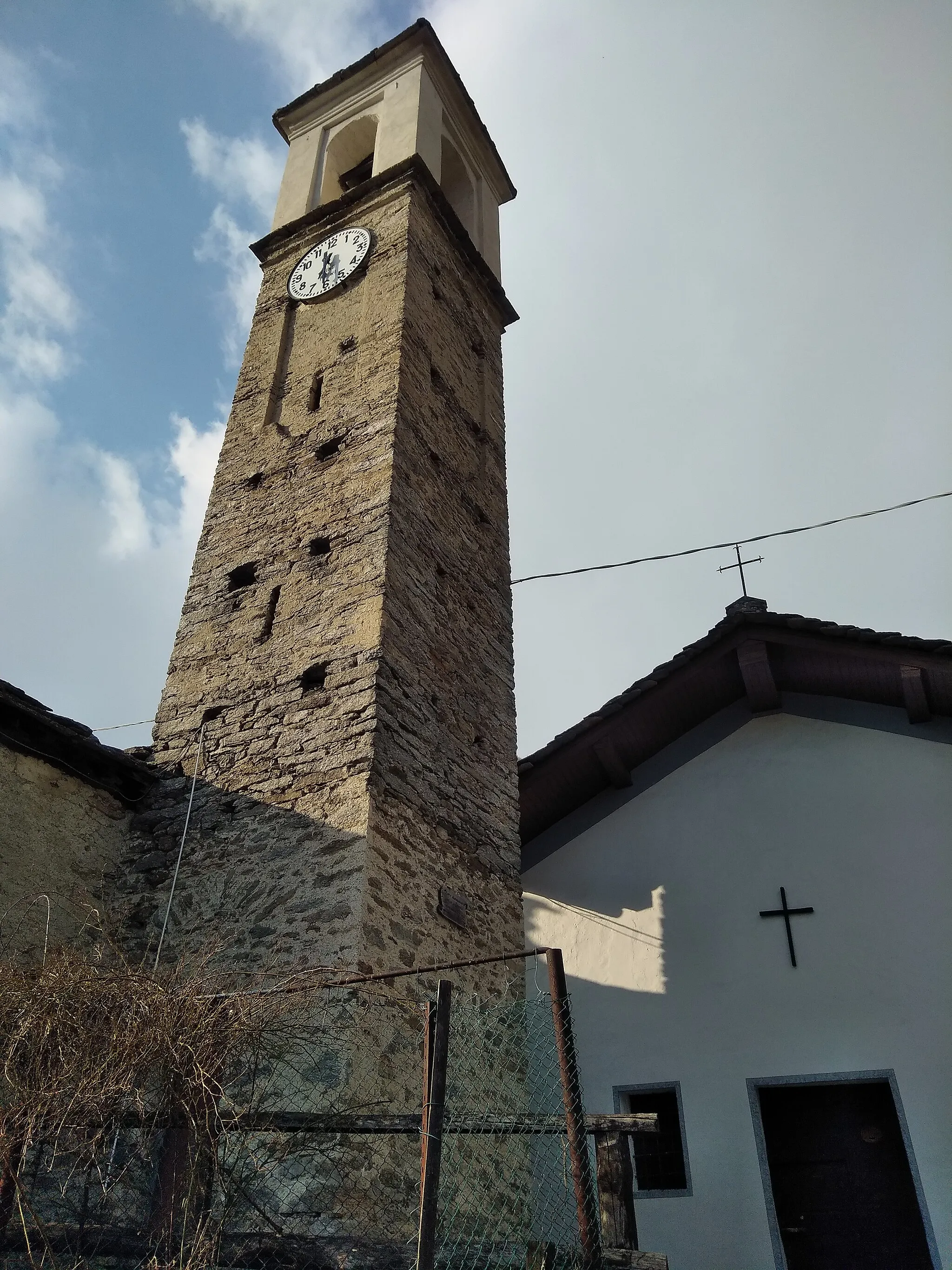 Photo showing: Vonzo (Chialamberto): la chiesa