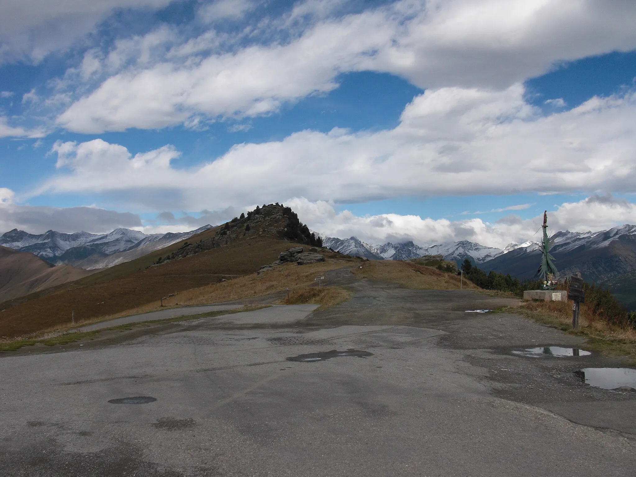 Photo showing: Colle di Sampeyre: Passhöhe, Blick Richtung Westen (Colle della Bicoccia)