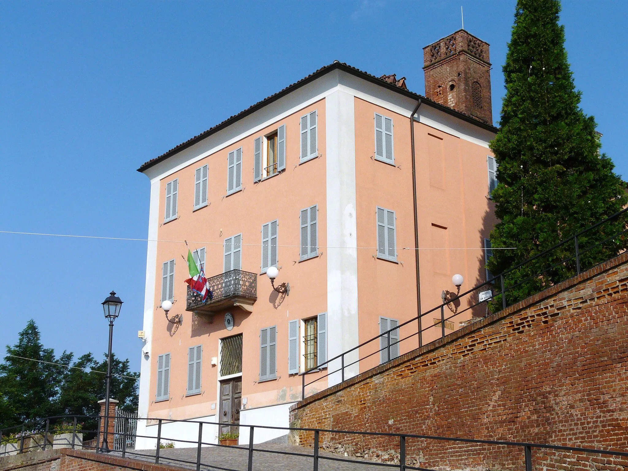 Photo showing: Municipio di Castelletto Monferrato, Piemonte, Italia