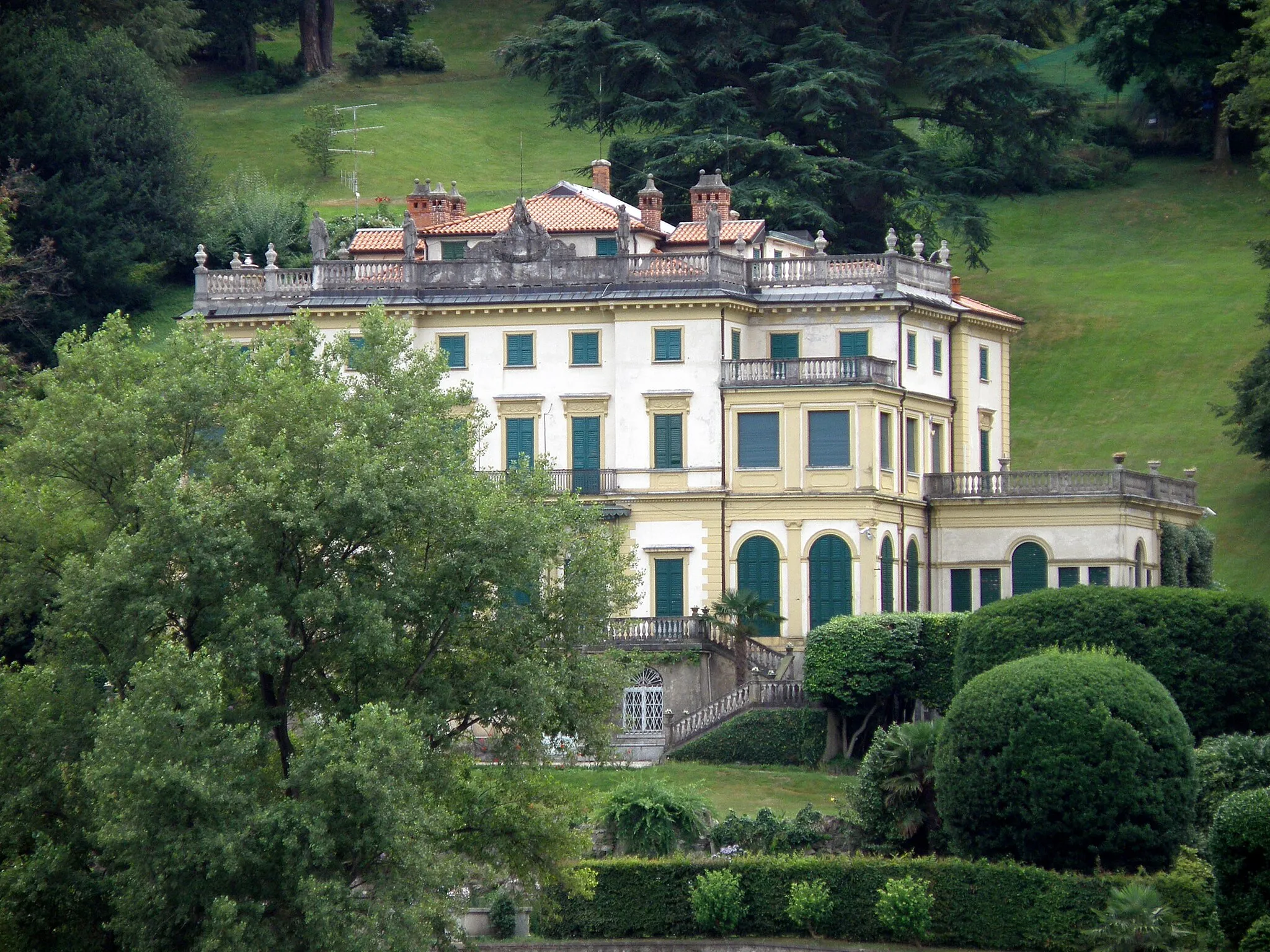 Photo showing: Stresa (VB). Villa Pallavicino, vista dal batello.