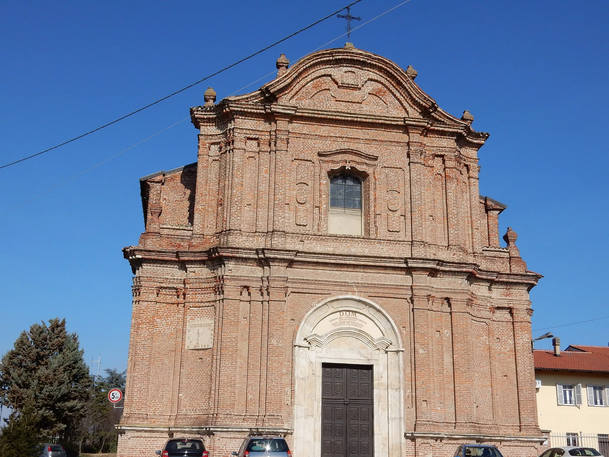 Photo showing: Panorama facciata Chiesa
