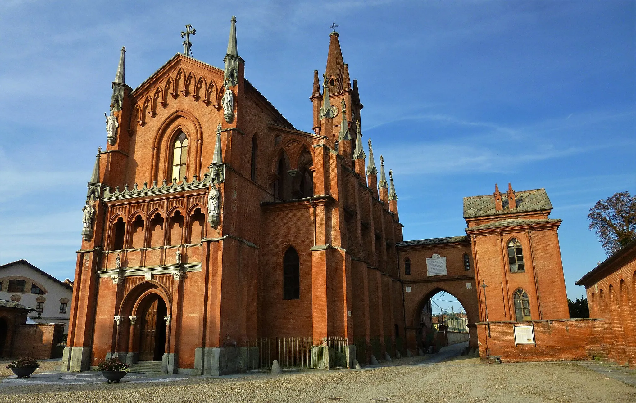 Photo showing: Duomo nel castello di Pollenzo (Bra, CN)
