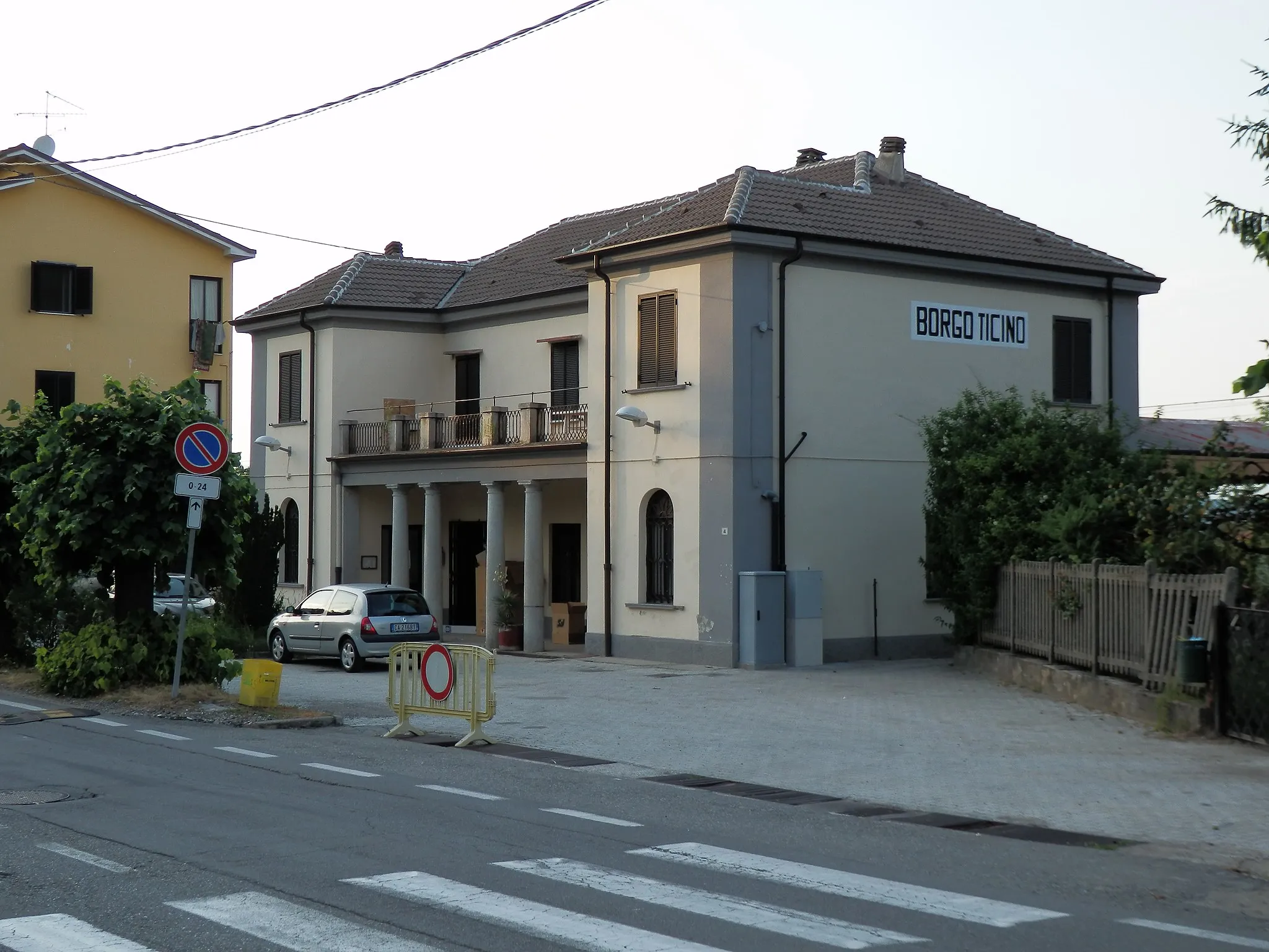Photo showing: Train station of Borgo Ticino.