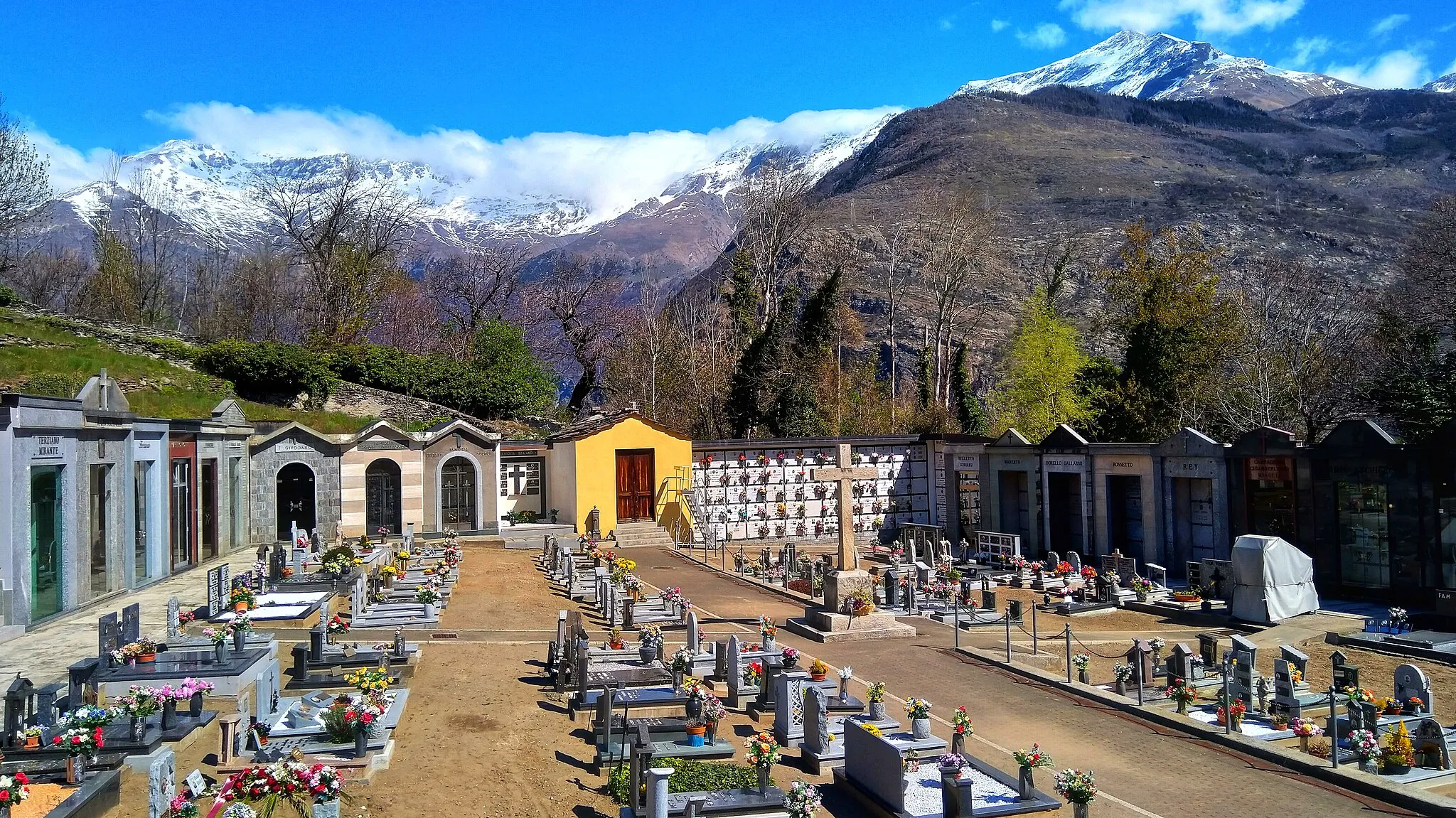 Photo showing: cimitero di Giaglione (cimitero nel comune di Giaglione, nella città metropolitana di Torino)