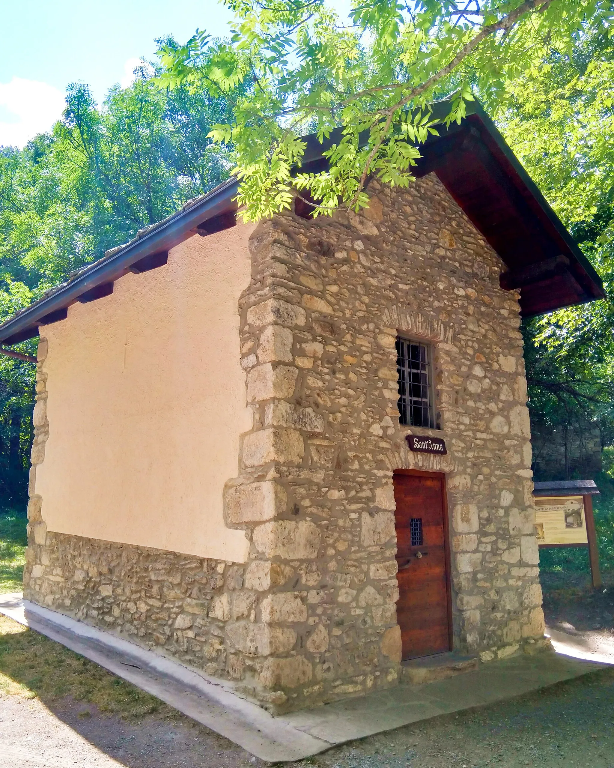 Photo showing: Cappella di Sant'Anna (cappella a Bardonecchia in località Grange Bramafam)