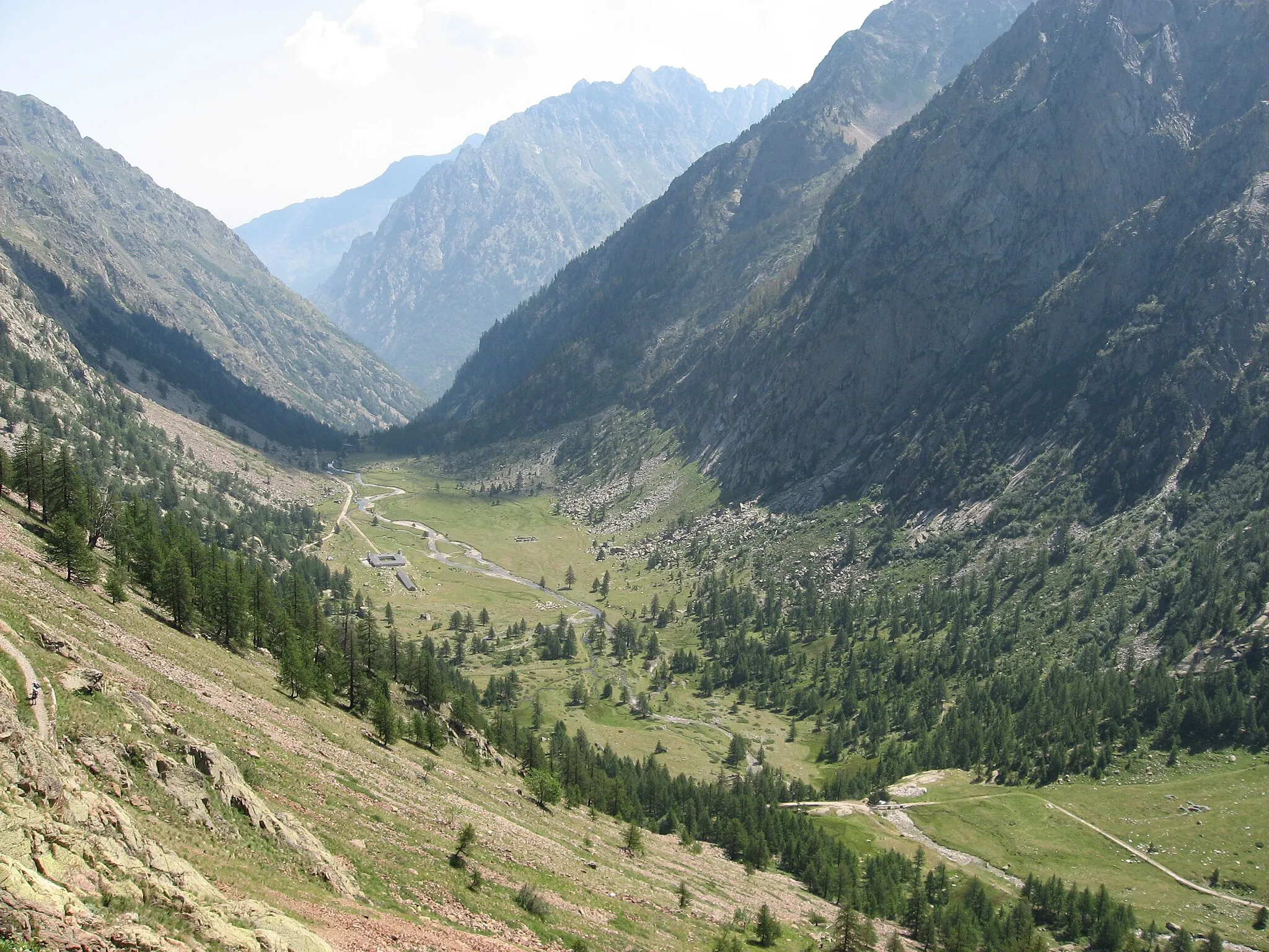 Photo showing: Pian del Valasco, Gesso Valley (Cuneo-CN), in the Parco naturale delle Alpi Marittime, Piedmont, Italy