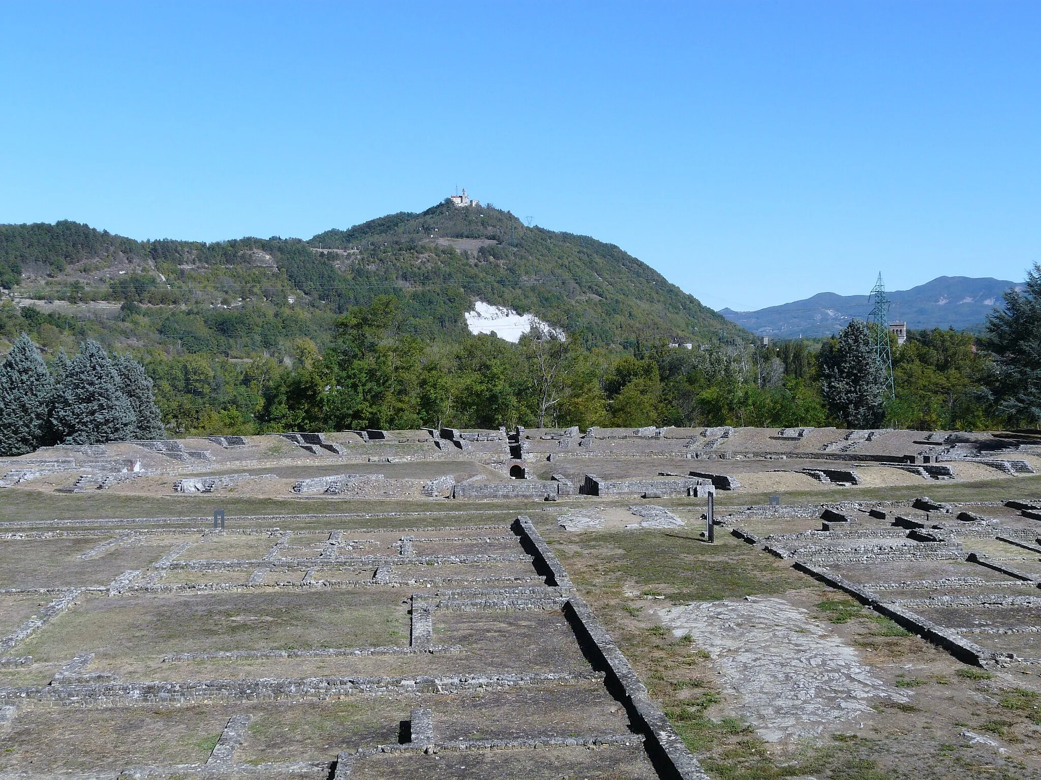 Photo showing: Immagini varie dei ritrovamenti dell'antica città romana di Libarna, oggi frazione di Serravalle Scrivia, Piemonte, Italy