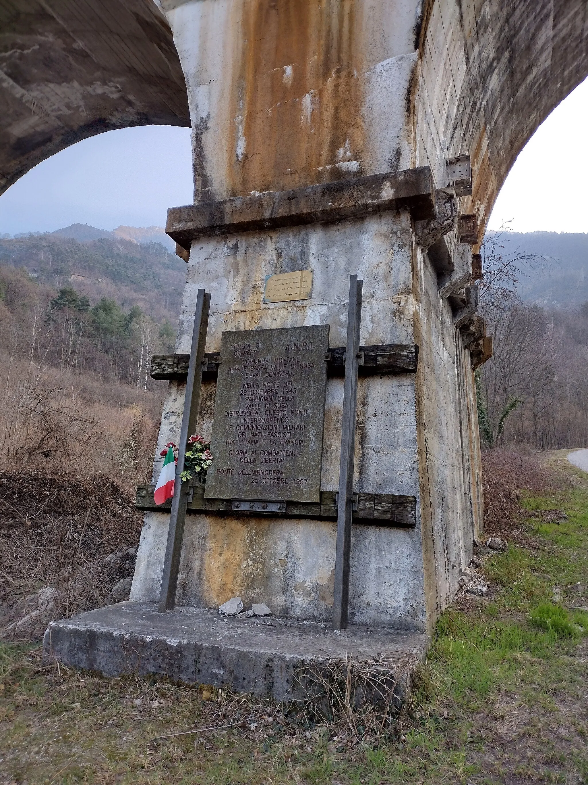 Photo showing: Ponte dell'Arnodera (Gravere)