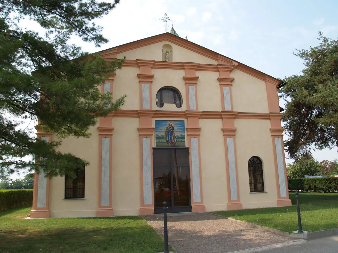 Photo showing: San Rocco Church in Rodallo