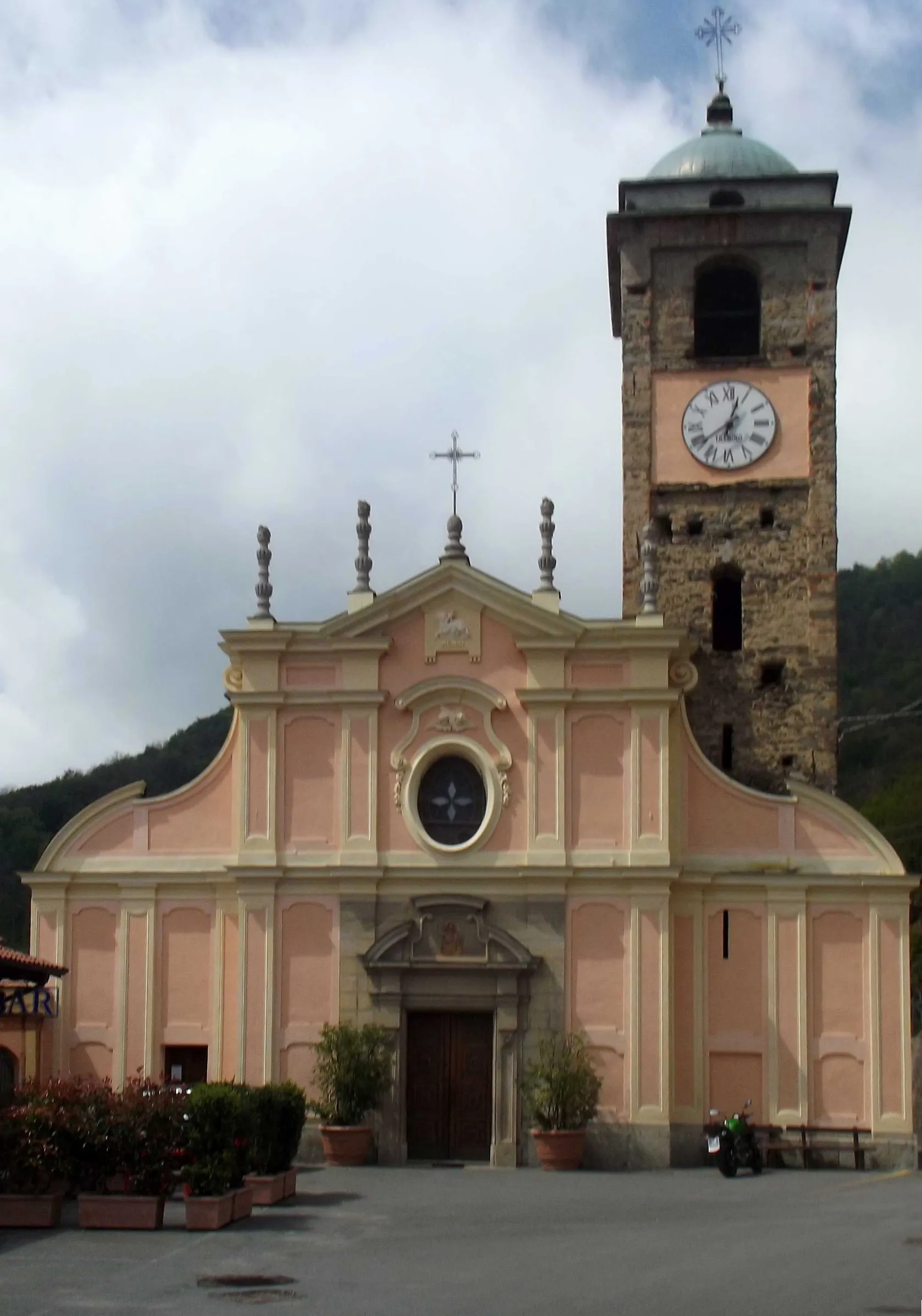 Photo showing: Valgioie (TO, Italy): parish church