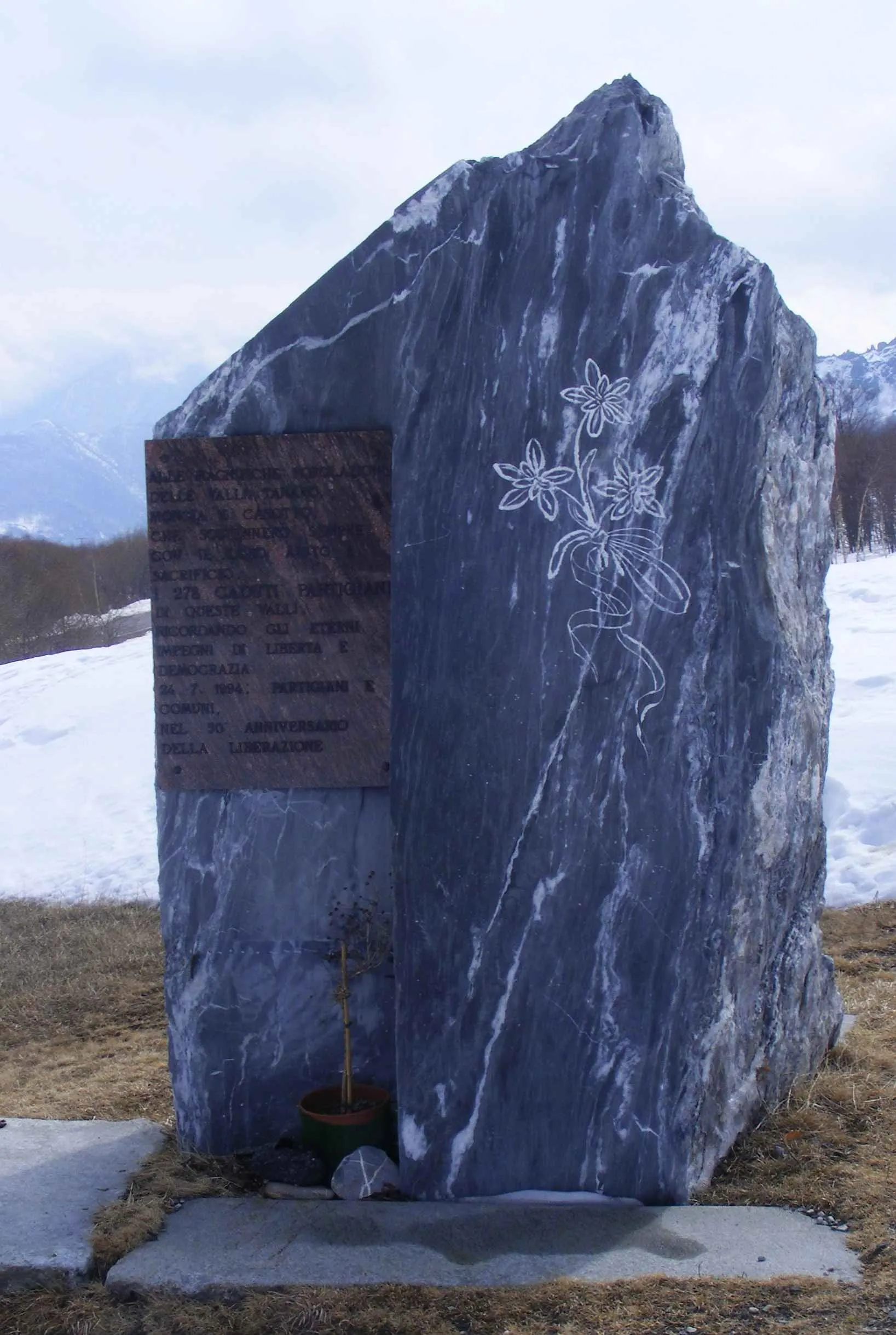 Photo showing: Colla di Casotto (CN, Italy): monument devoted to the local partisans