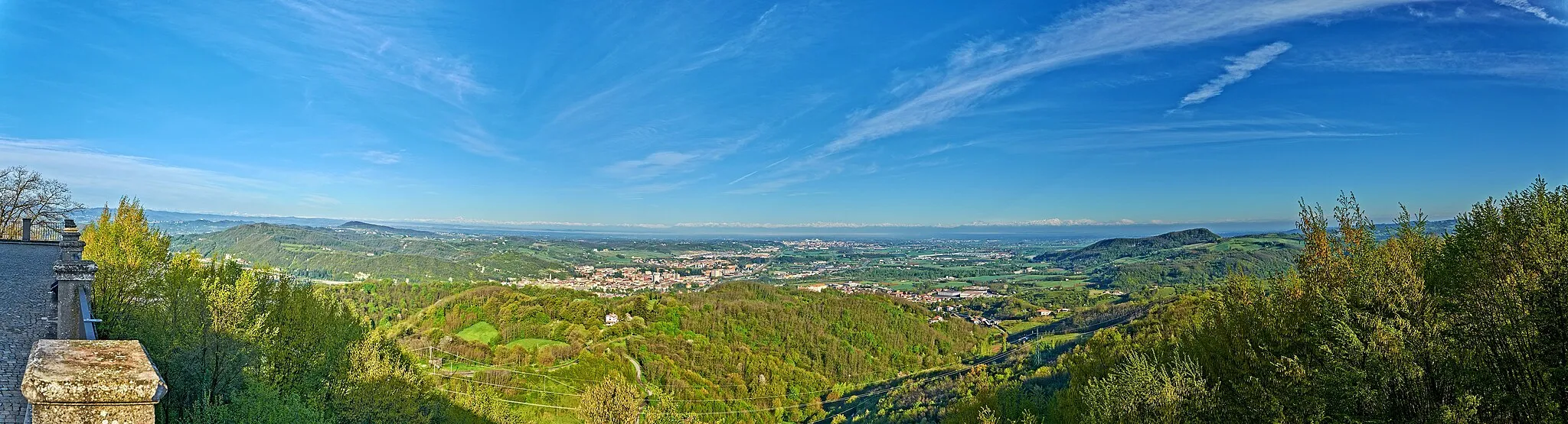 Photo showing: Panorama verso la pianura