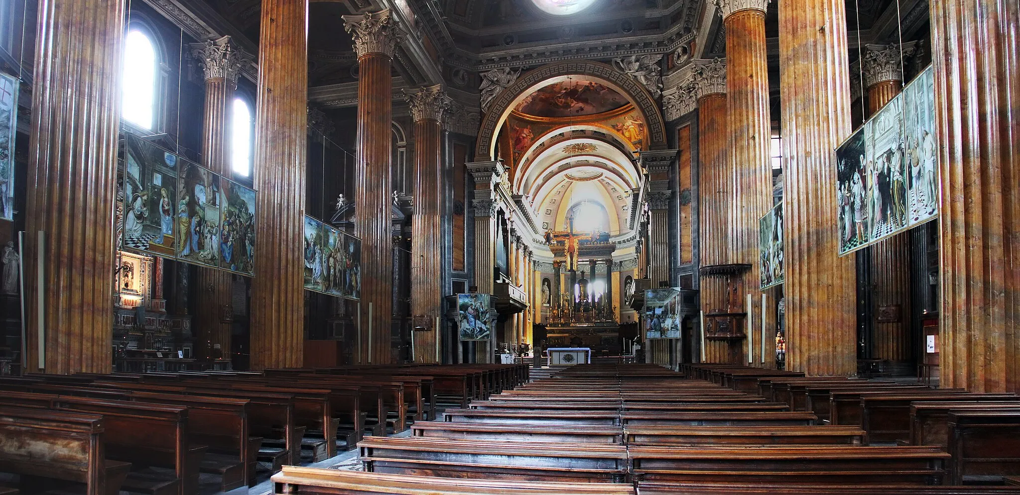 Photo showing: Cattedrale di Santa Maria Assunta, Novara, Piedmont, Italy - Interior