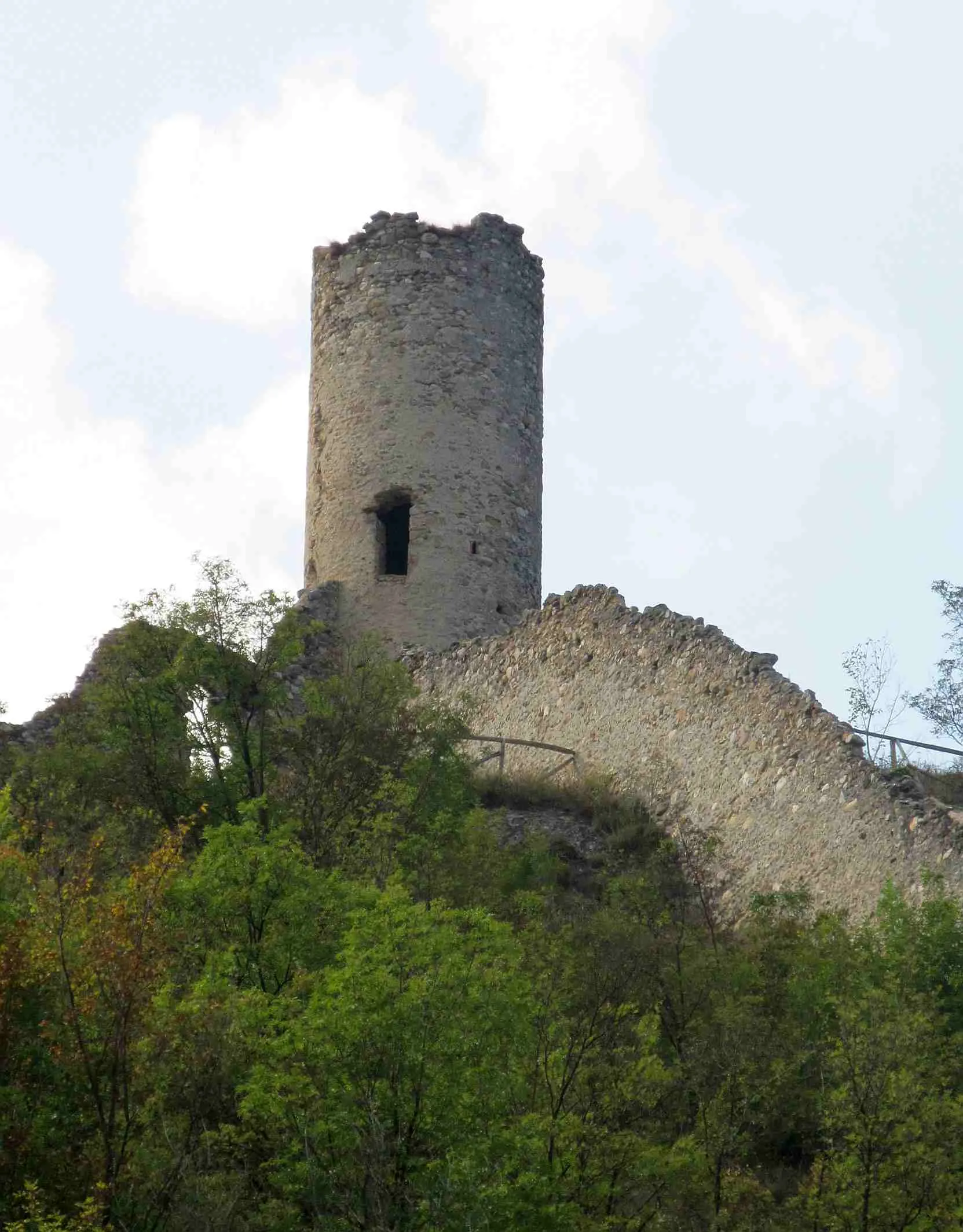 Photo showing: Bagnasco (CN, Italy): middle ages tower