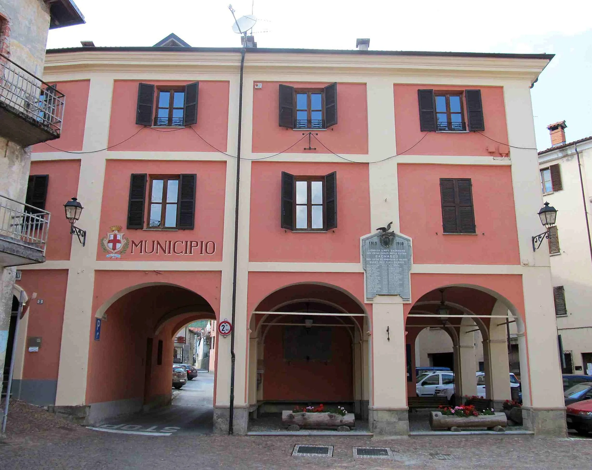 Photo showing: Bagnasco (CN, Italy): town hall