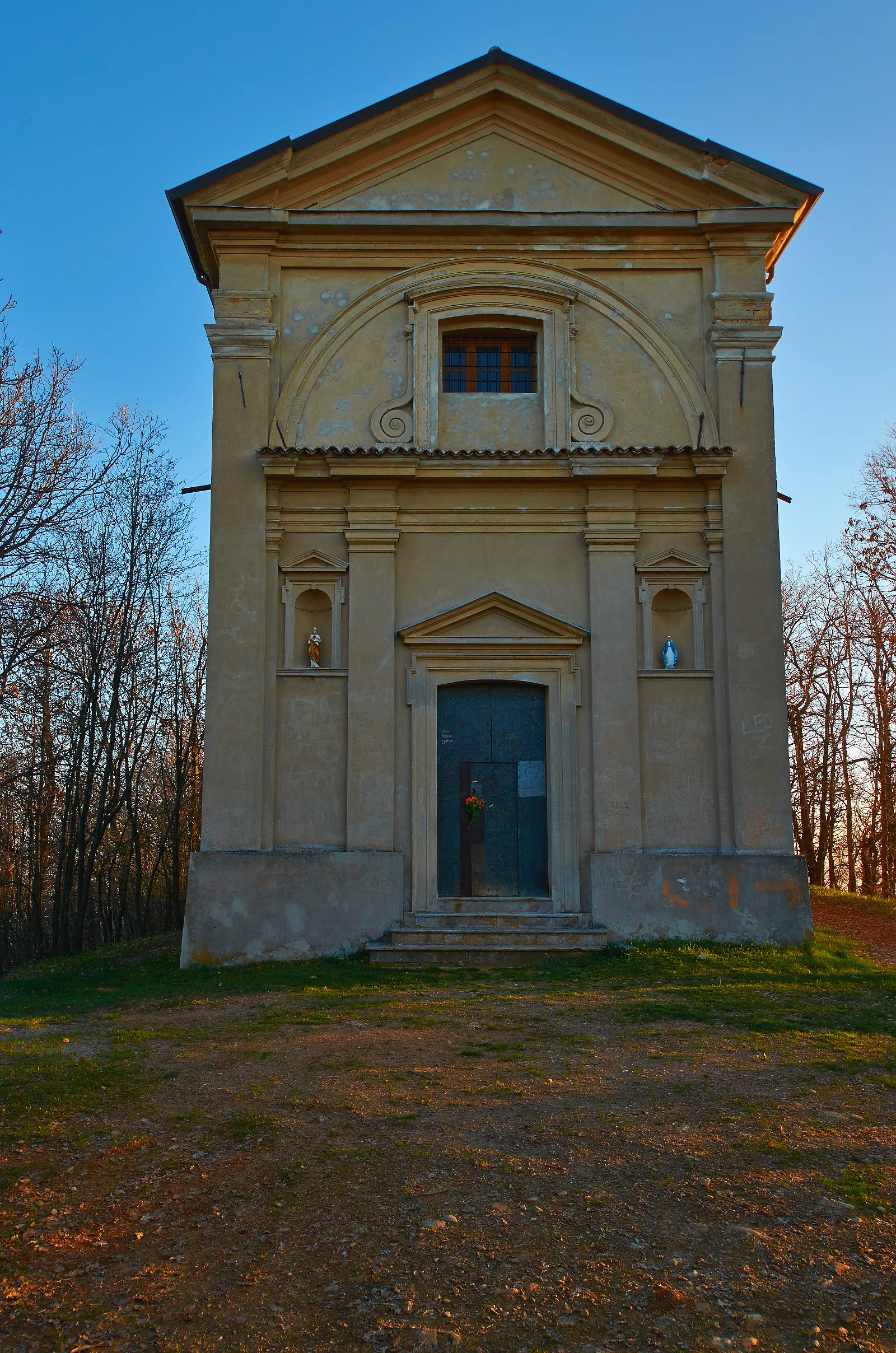 Photo showing: Madonna del Monte, fronte...