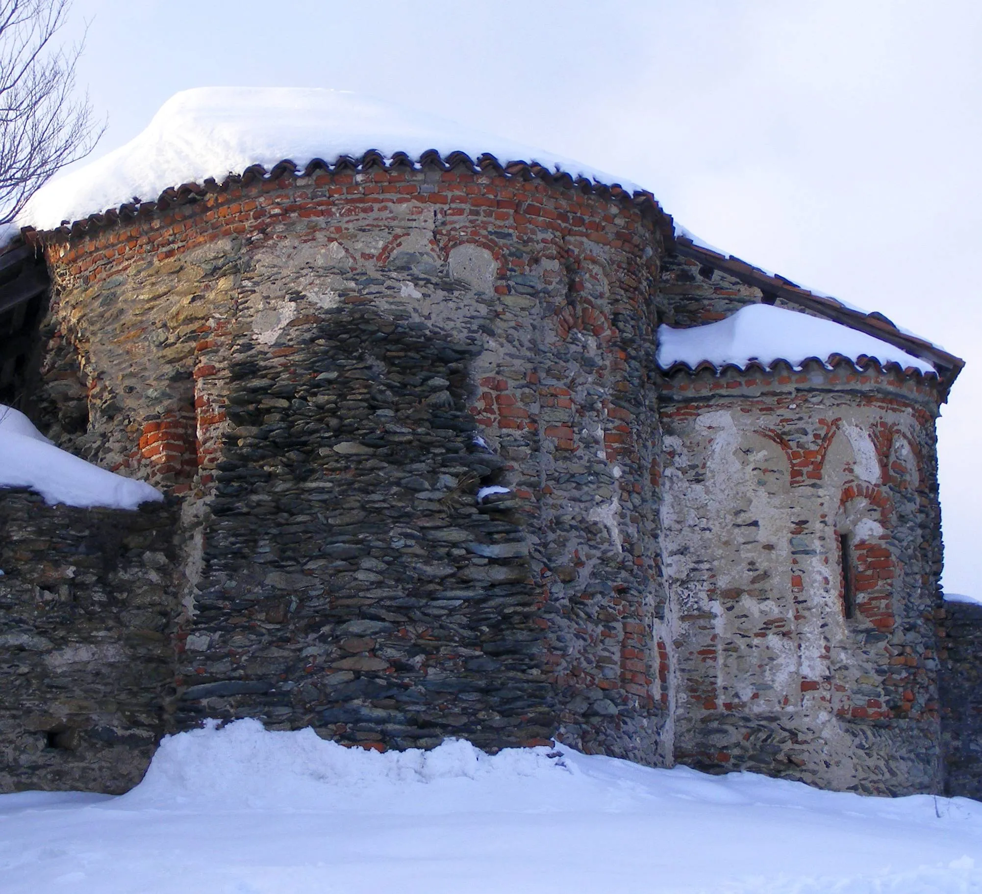Photo showing: Monte San Giorgio (Piossasco, TO, Italy): roman church on the top