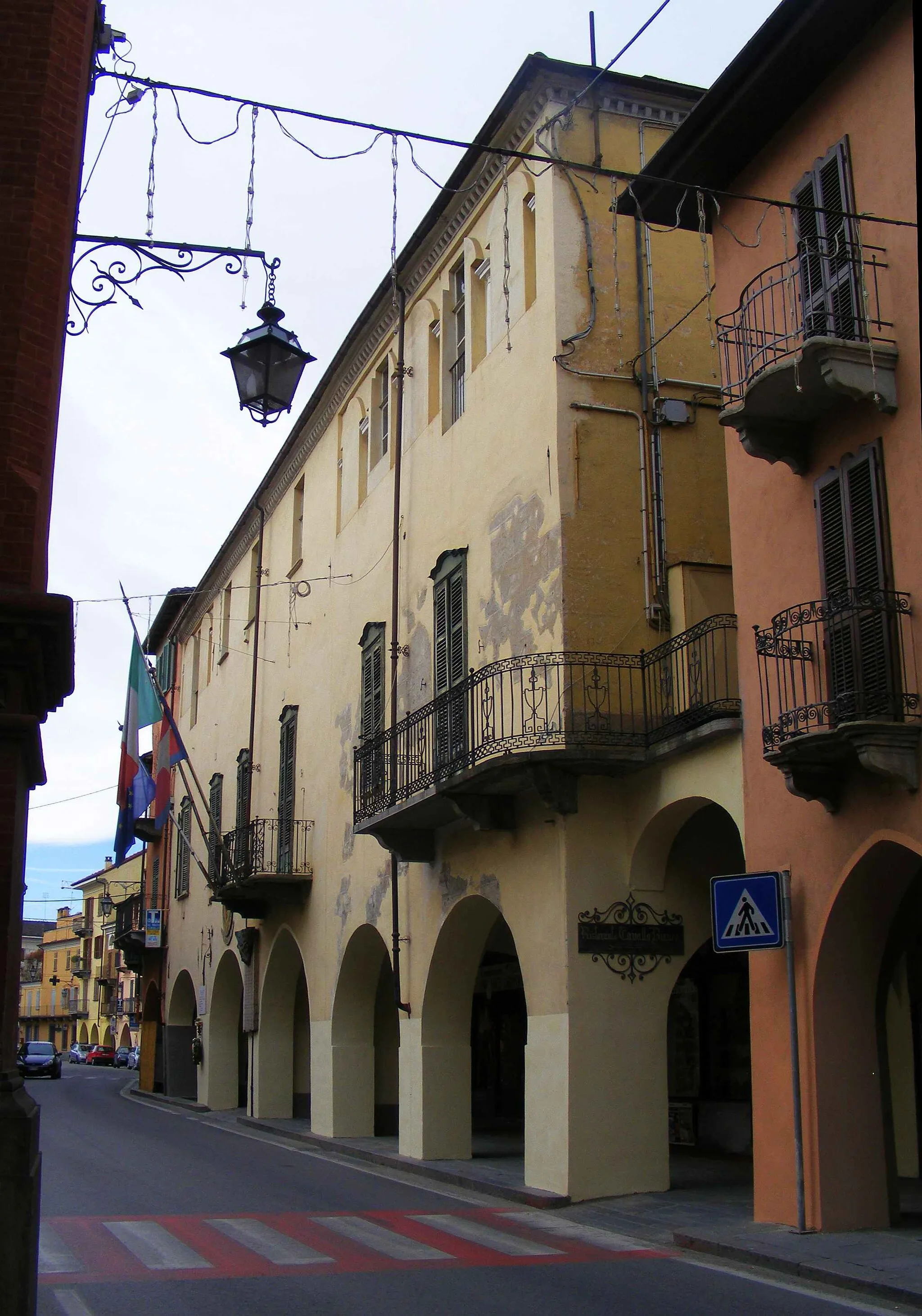 Photo showing: Dronero (CN, Italy): town hall