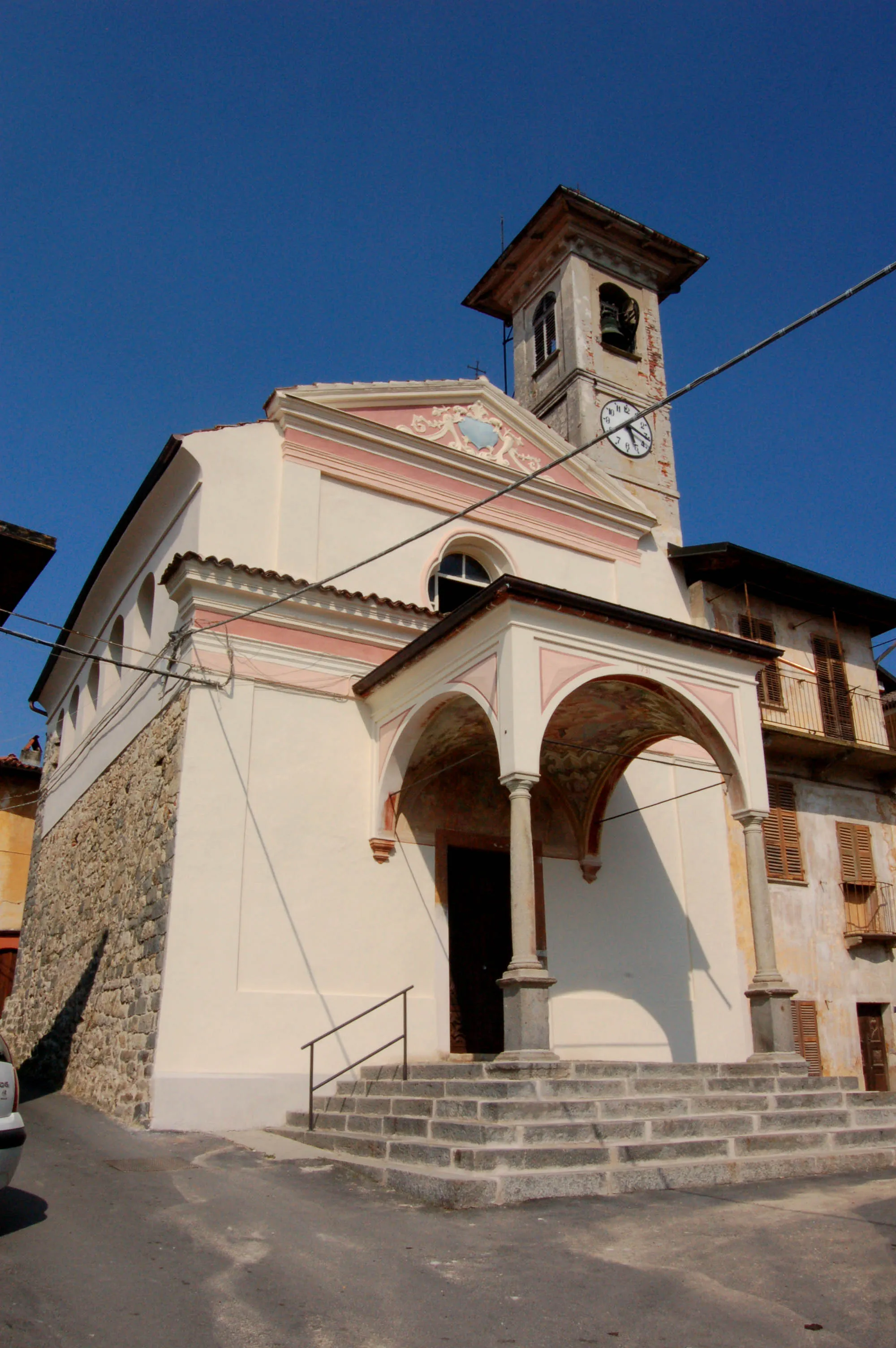 Photo showing: Church of S.Defendente (Piedmont, Italy)