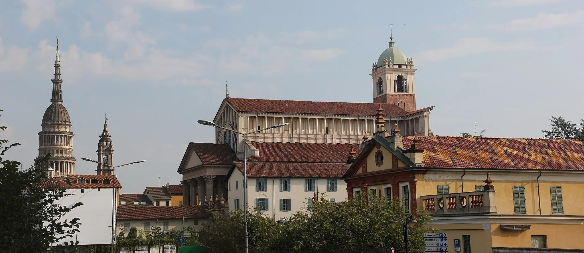 Photo showing: Cattedrale di Santa Maria Assunta, Novara, Piedmont, Italy