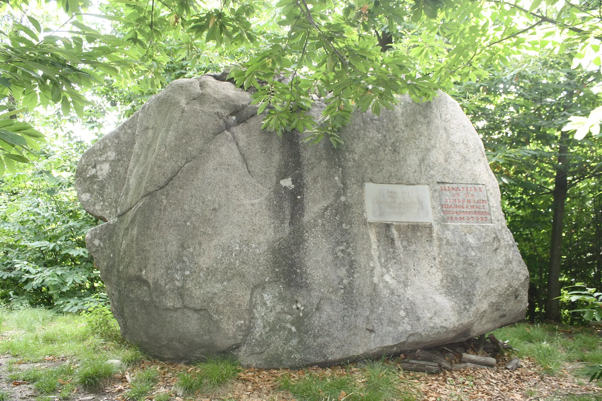 Photo showing: Il Sasso del Diavolo a Pisano (NO).