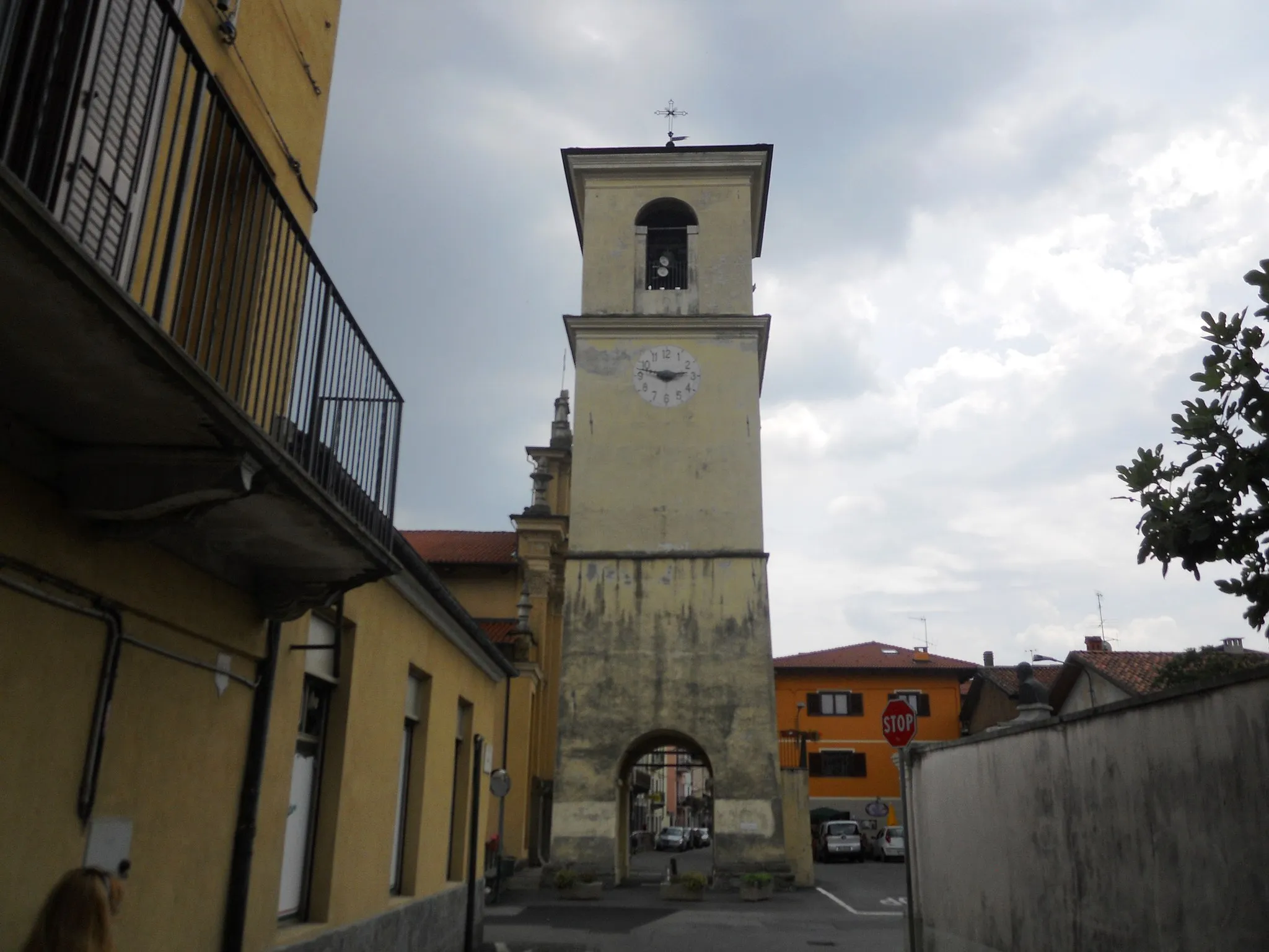 Photo showing: Torre campanaria, punto di passaggio della Via Francigena