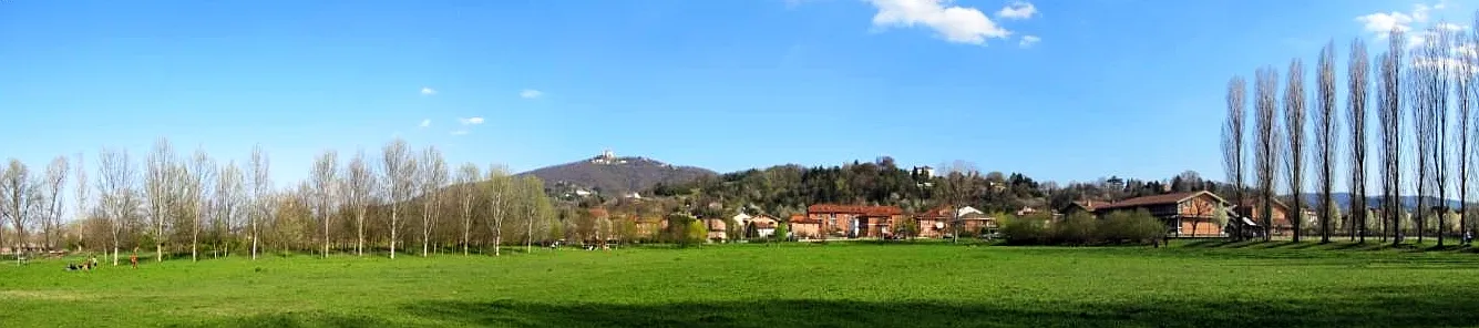 Photo showing: Parco del Meisino (Turin, Italy): panorama with Superga in the background