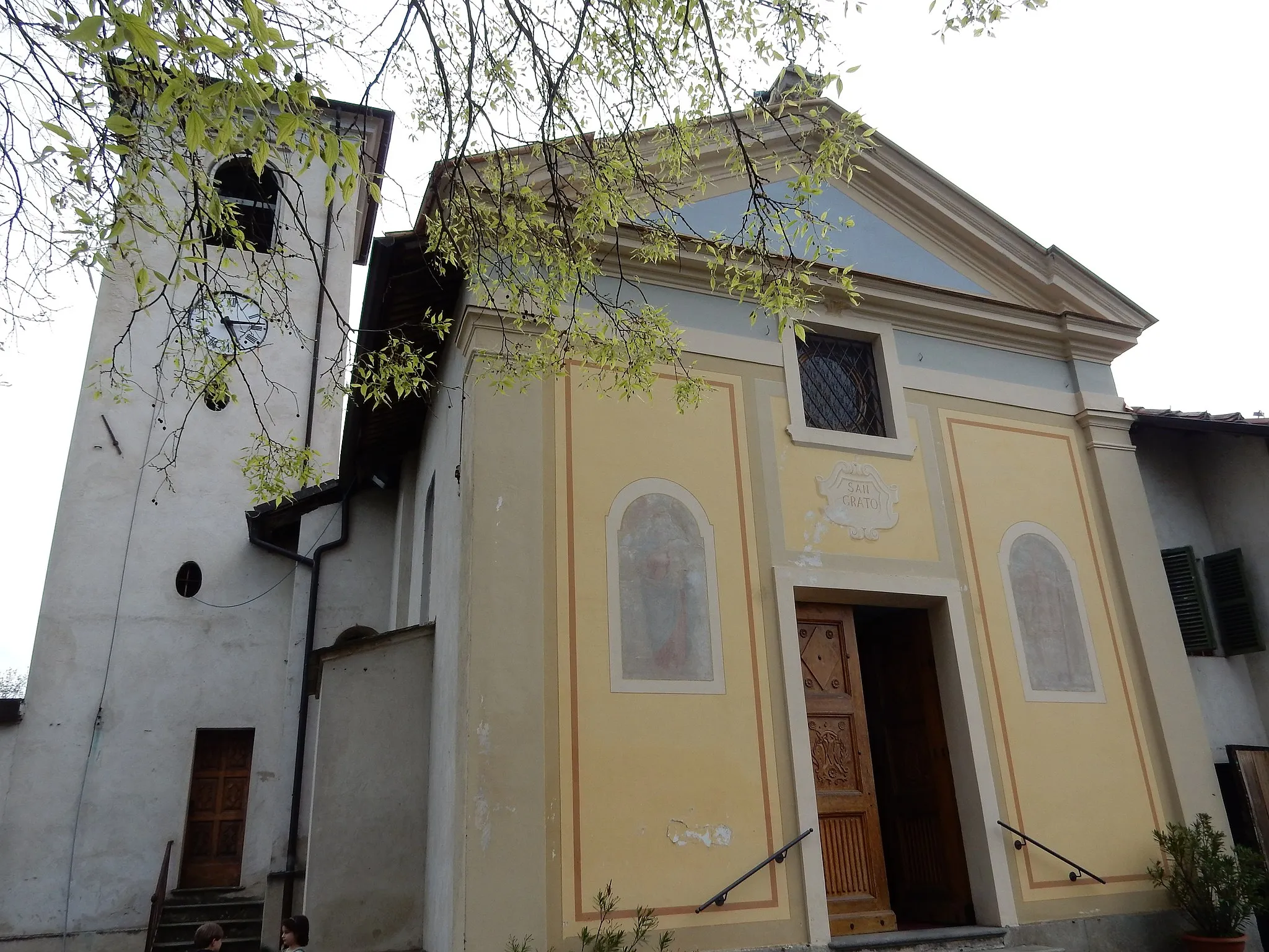 Photo showing: Facciata Chiesa S. Grato a Mongreno