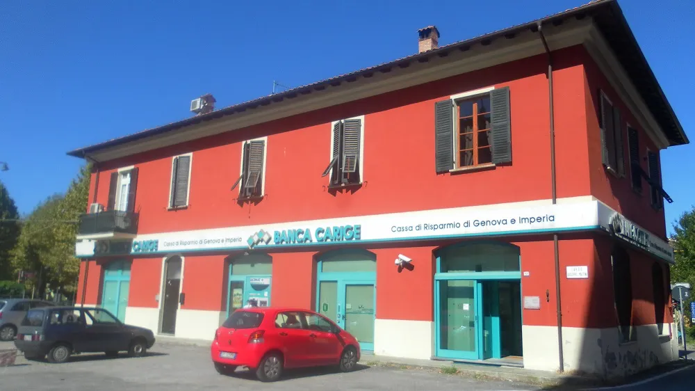 Photo showing: Vecchia stazione di Arquata Scrivia, ora filiale Banca Carige di Arquata Scrivia.