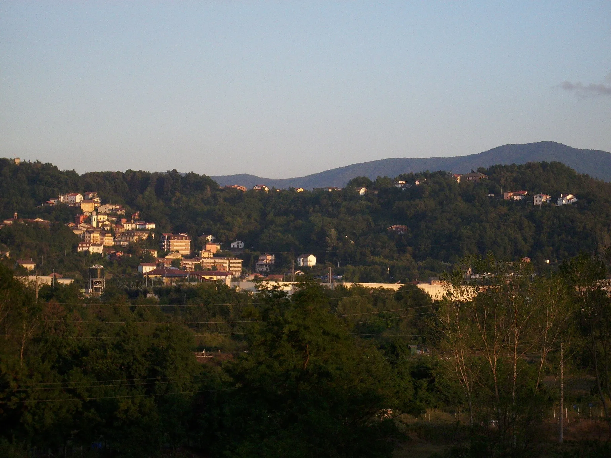 Photo showing: Belforte Monferrato fotografato da Ovada.