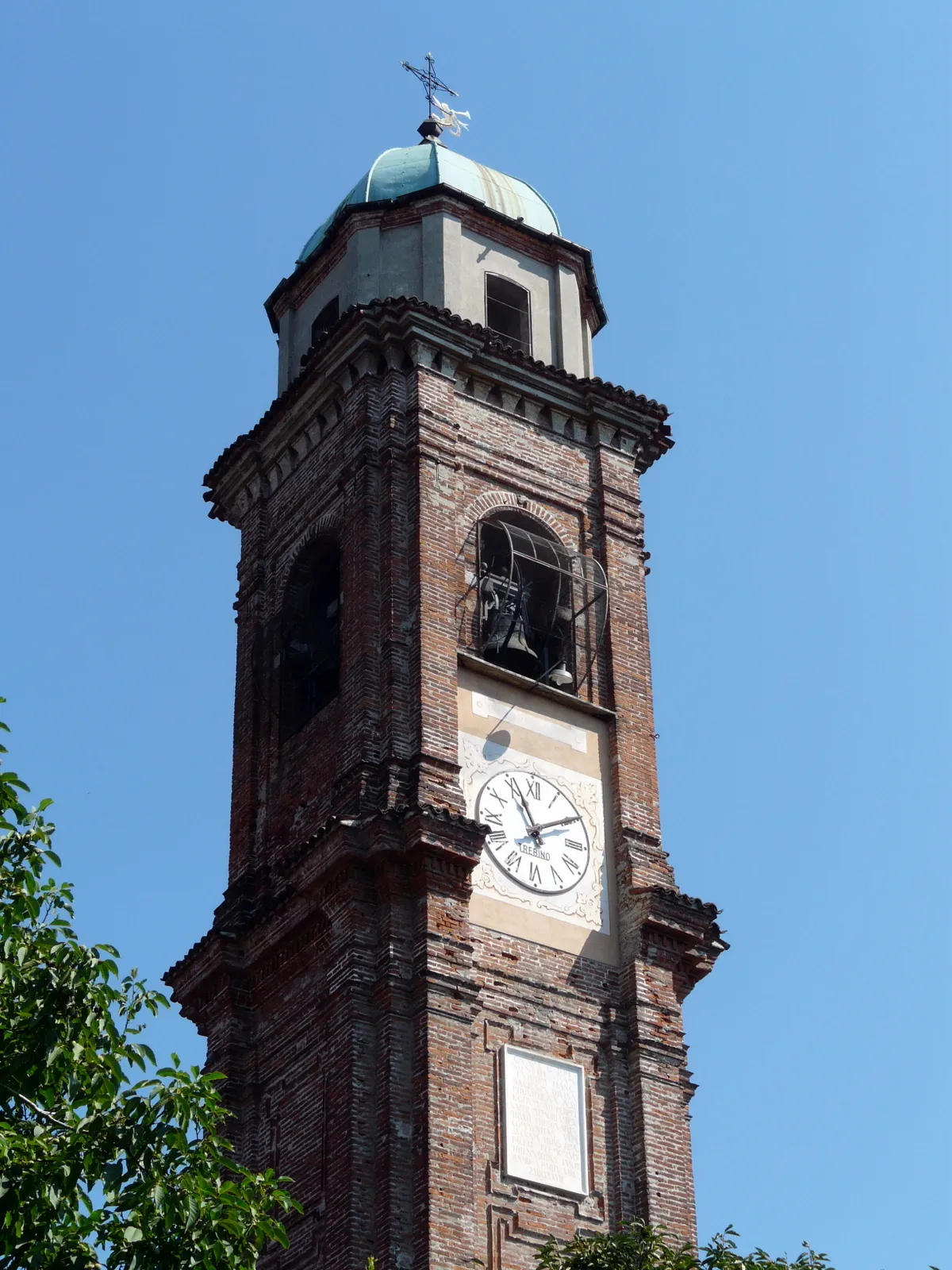 Photo showing: Il campanile della chiesa della Natività di Maria Vergine, Fresonara, Piemonte, Italia