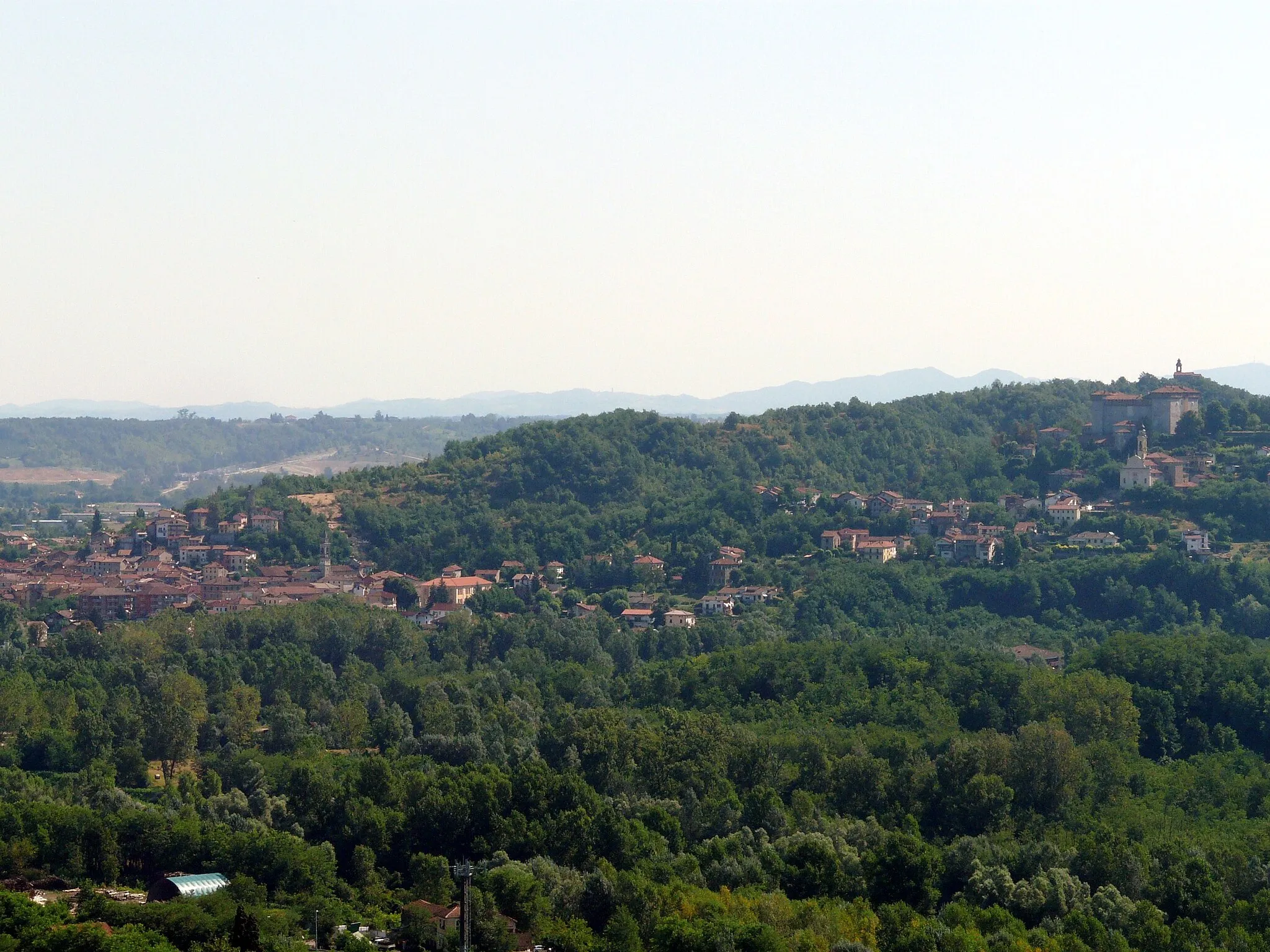 Photo showing: Panorama di Silvano d'Orba, Piemonte, Italia