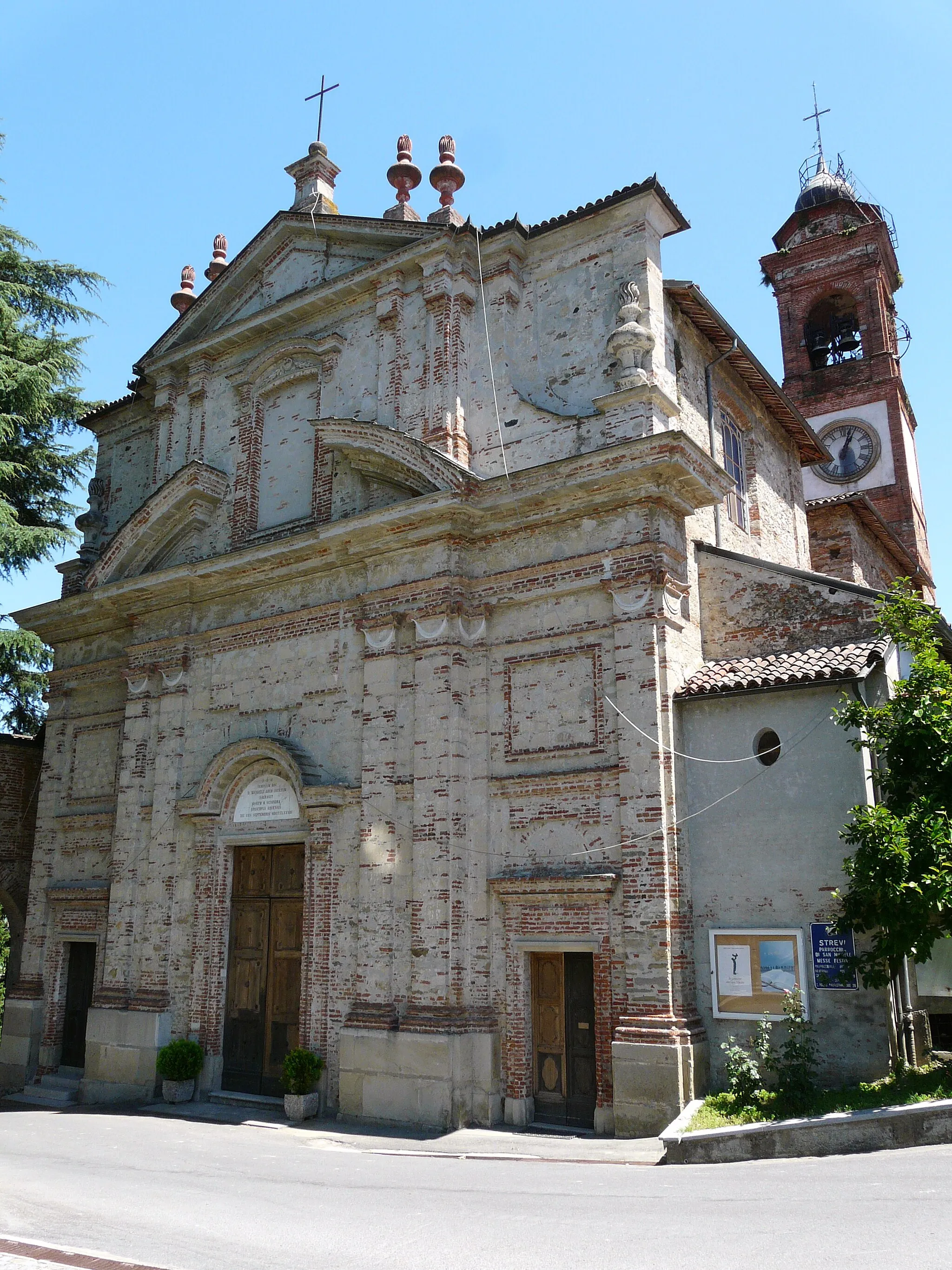 Photo showing: Chiesa di San Michele Arcangelo di Strevi, Piemonte, Italia