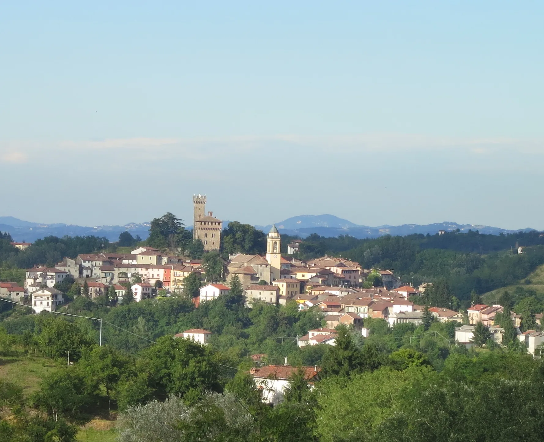 Photo showing: Trisobbio in Piemonte, july 2014