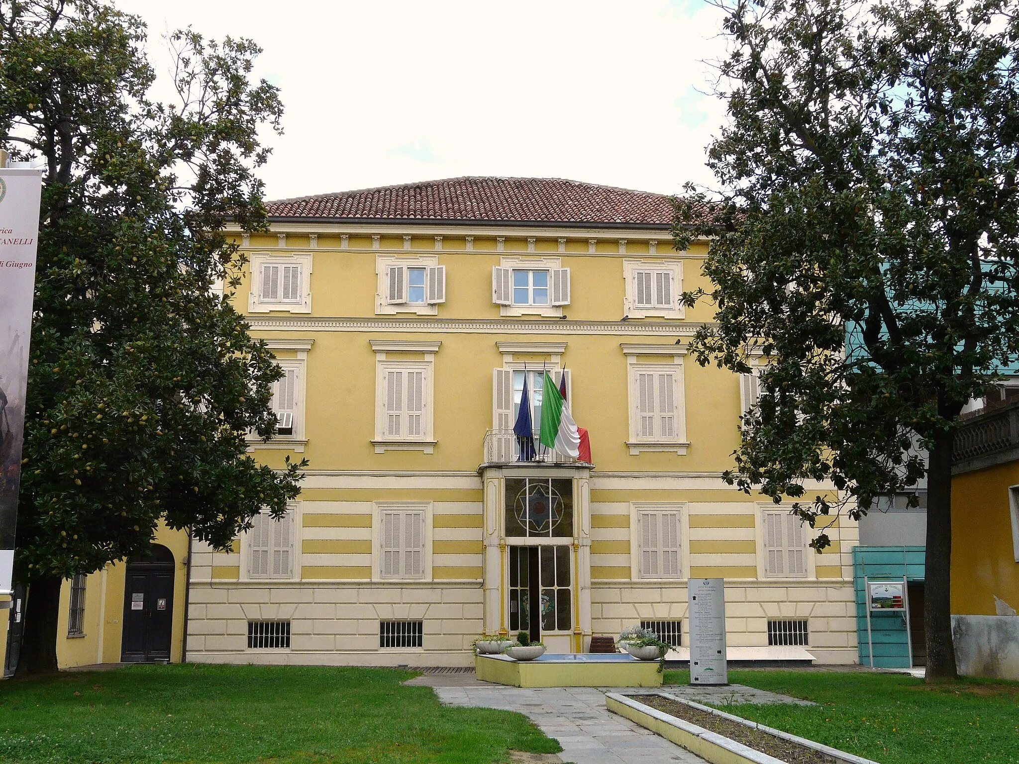 Photo showing: Municipio di Canelli, Piemonte, Italia