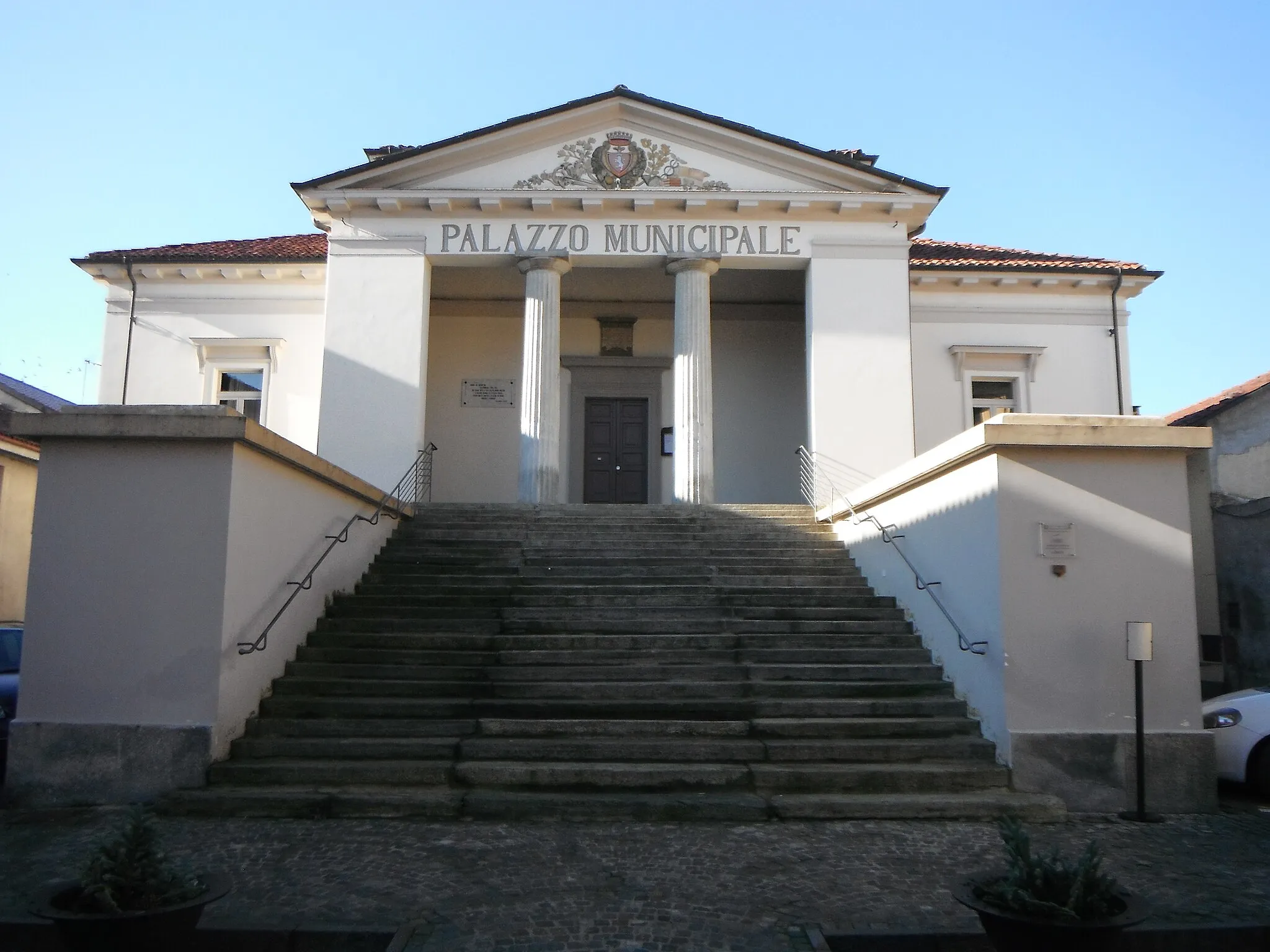 Photo showing: Il municipio di Villanova d’Asti (Italia).