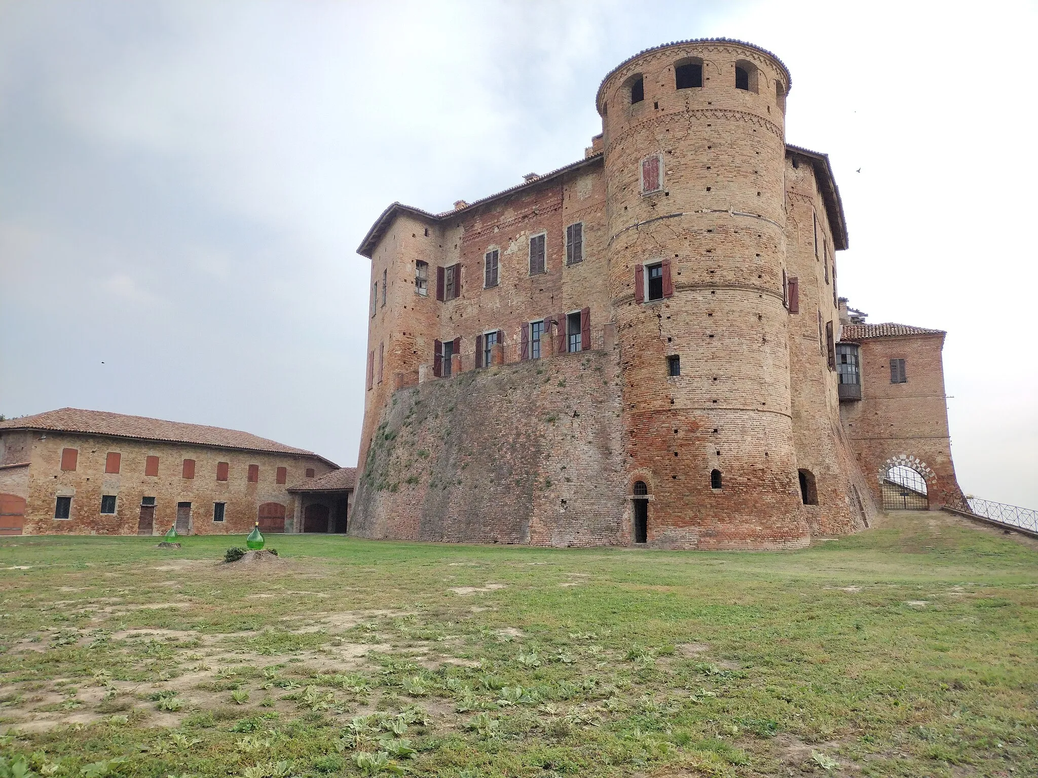 Photo showing: Castello di Frinco
