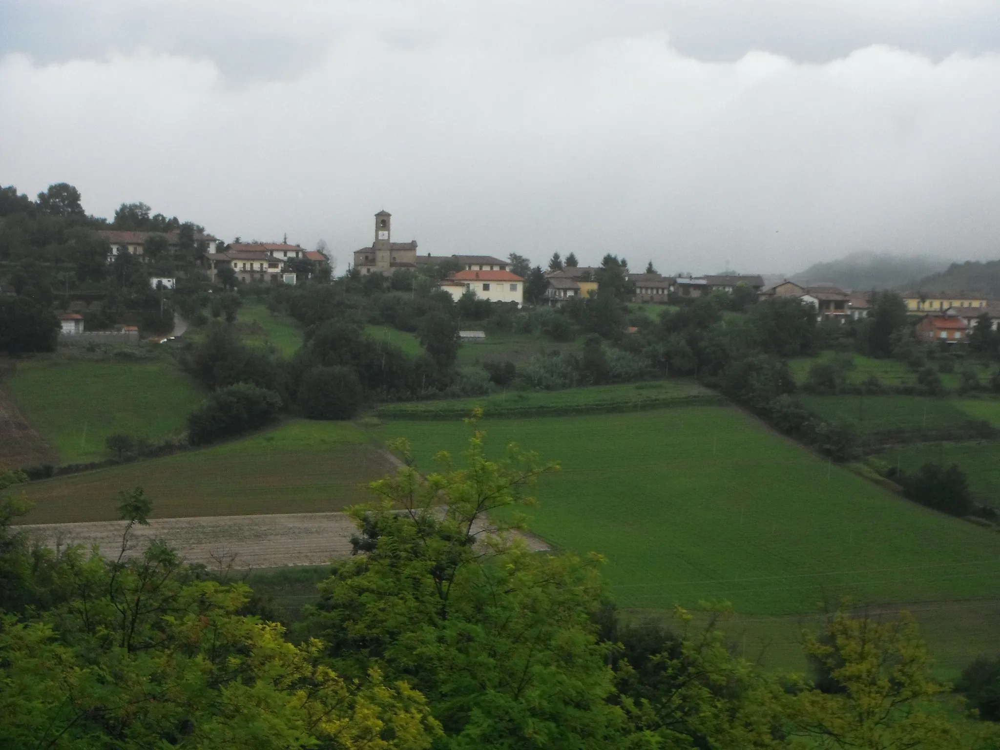 Photo showing: Il paese di Moransengo (AT), Italia.