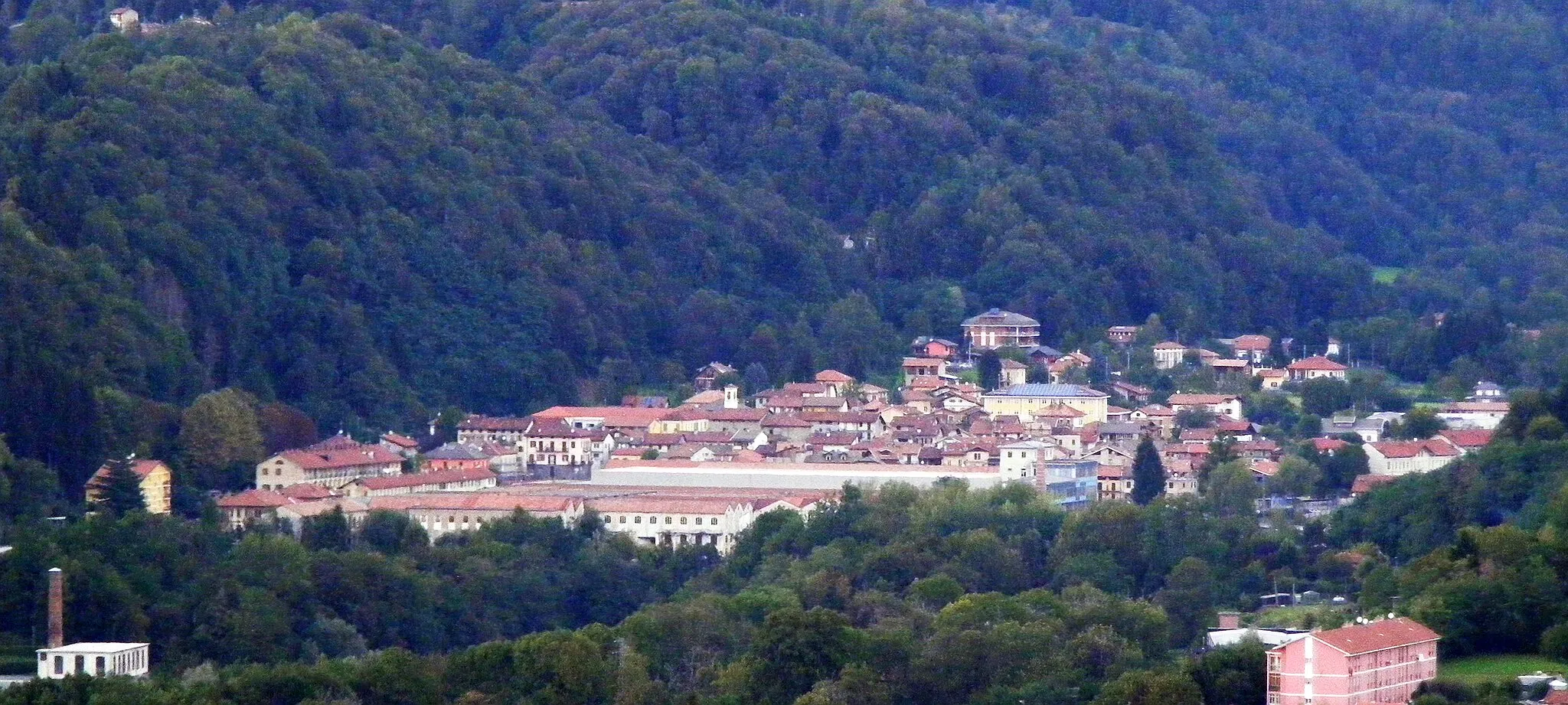 Photo showing: Miagliano (BI, Italy): panorama fron Colma-Randolina footpath