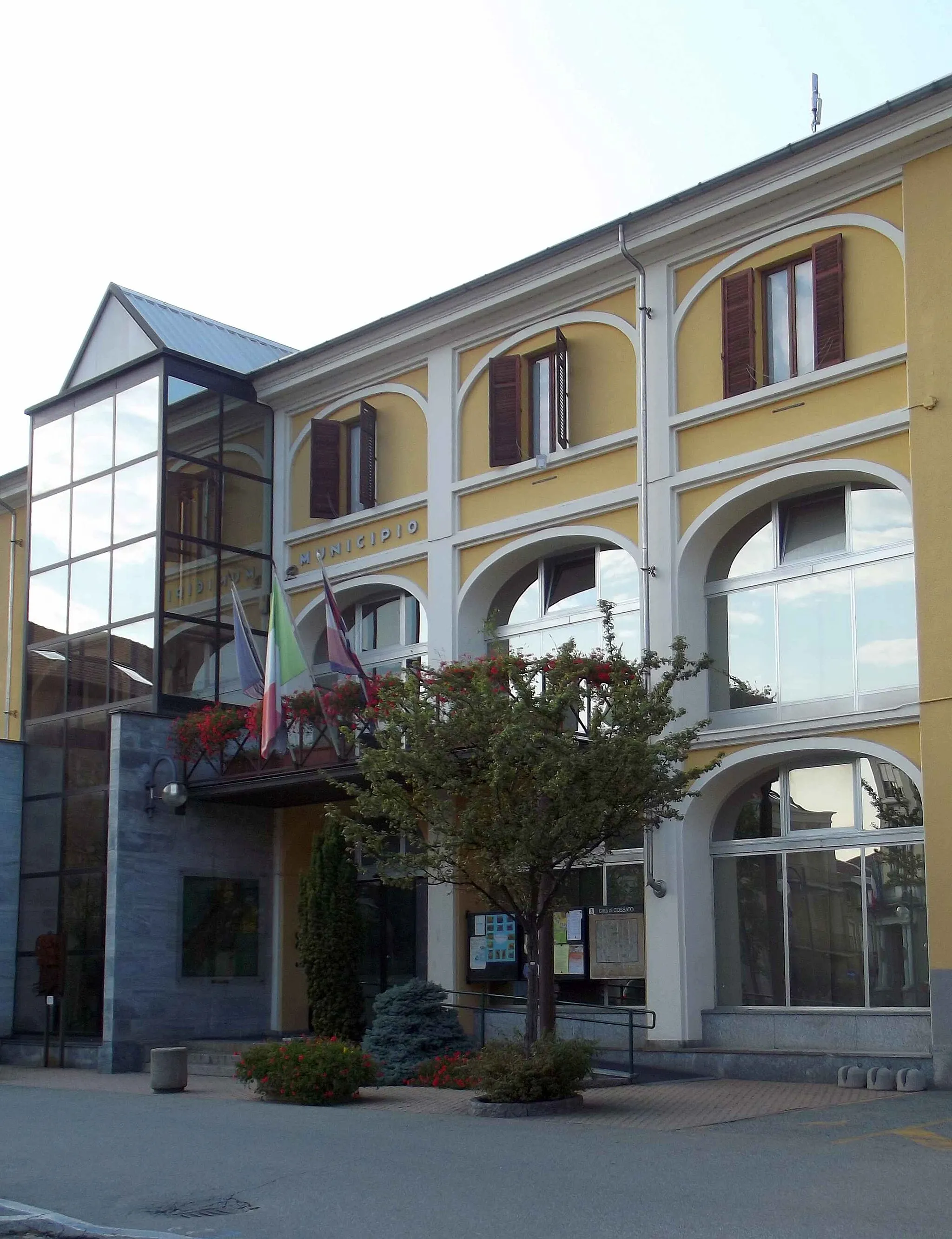 Photo showing: Cossato (BI, Italy): town hall