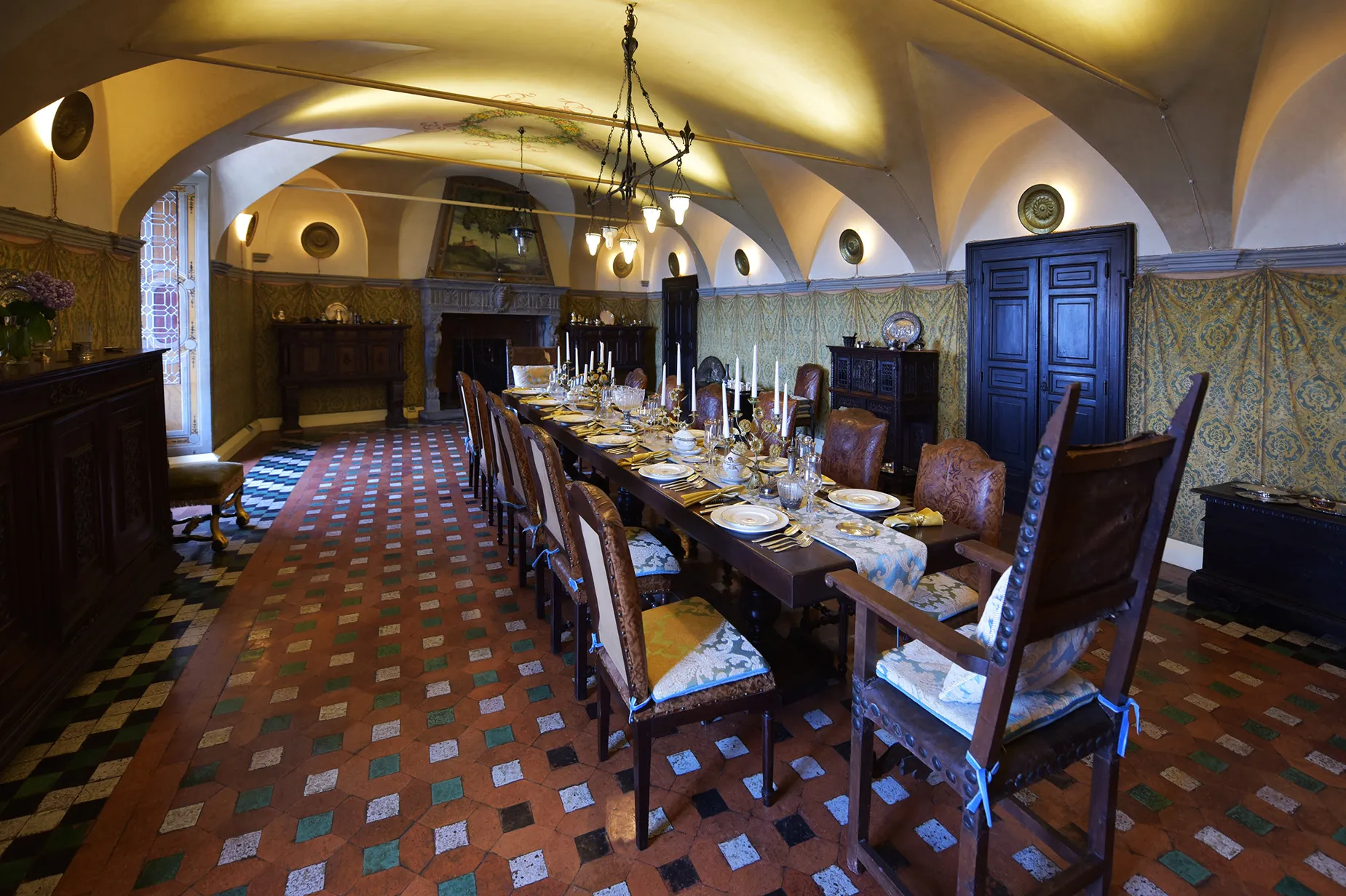Photo showing: Castello di Roppolo Sala da pranzo