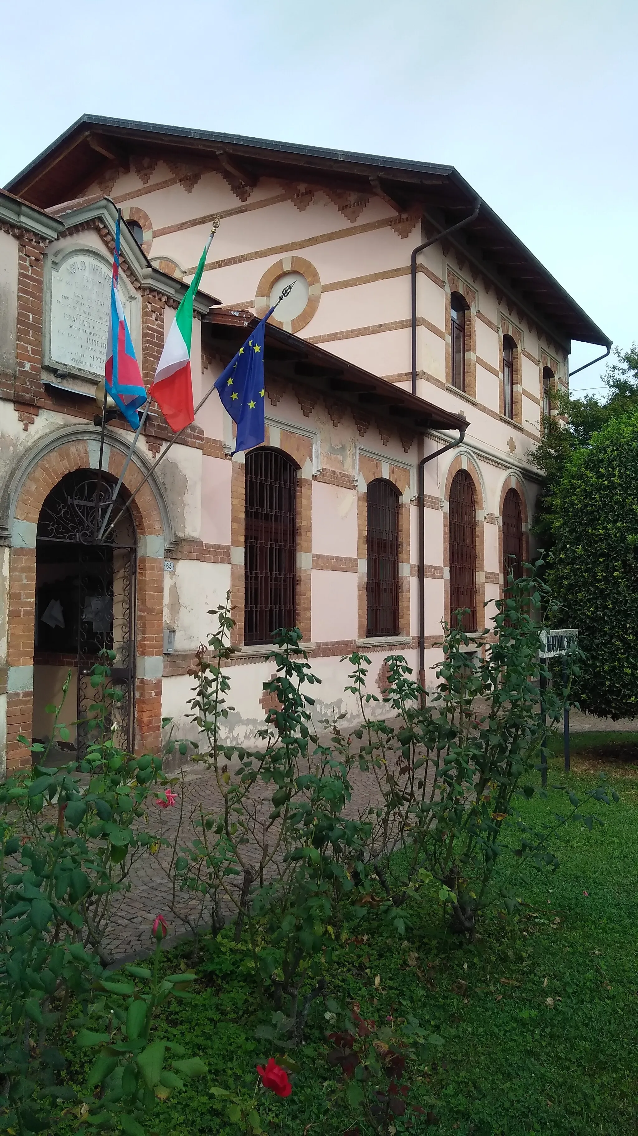 Photo showing: Il municipio di Sostegno