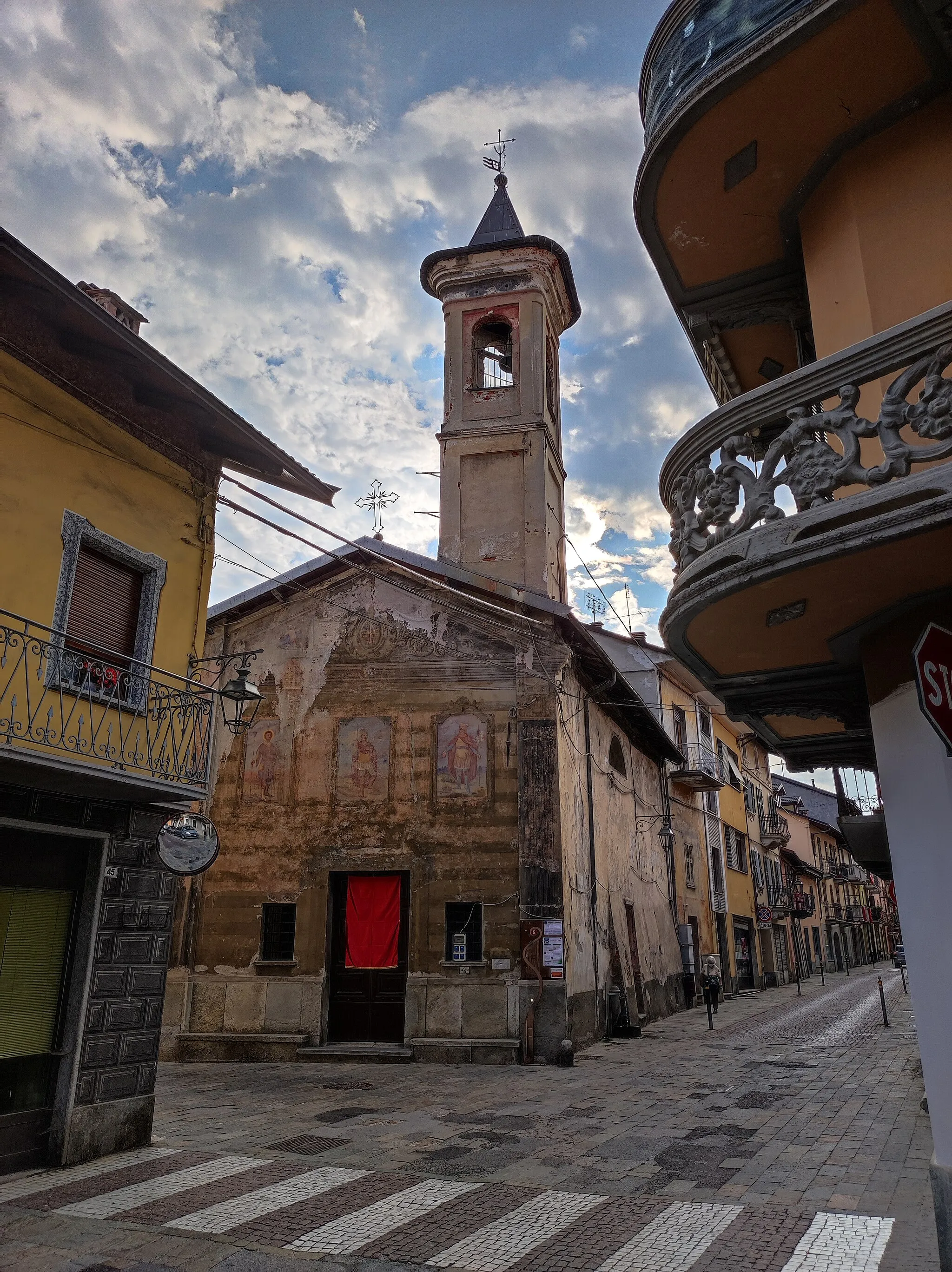 Photo showing: church building in Borgo San Dalmazzo