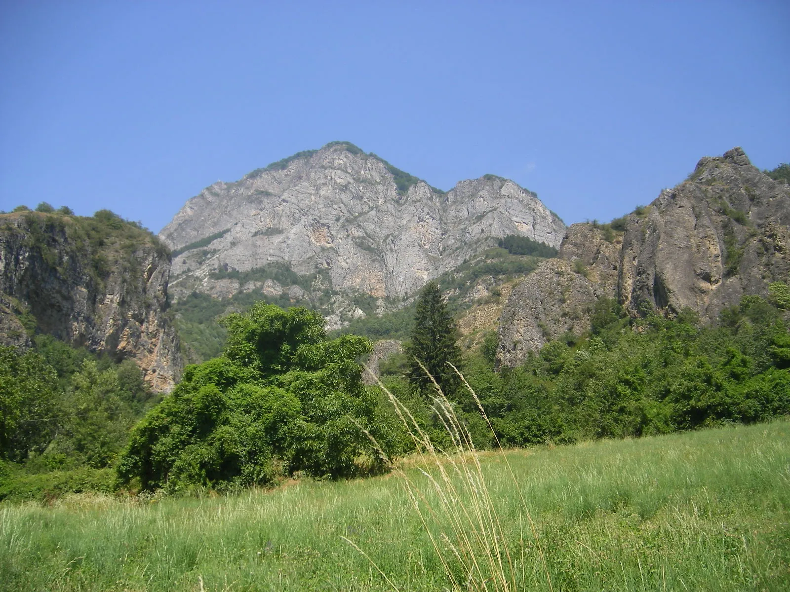 Photo showing: Landscape between Aisone and Vinádio