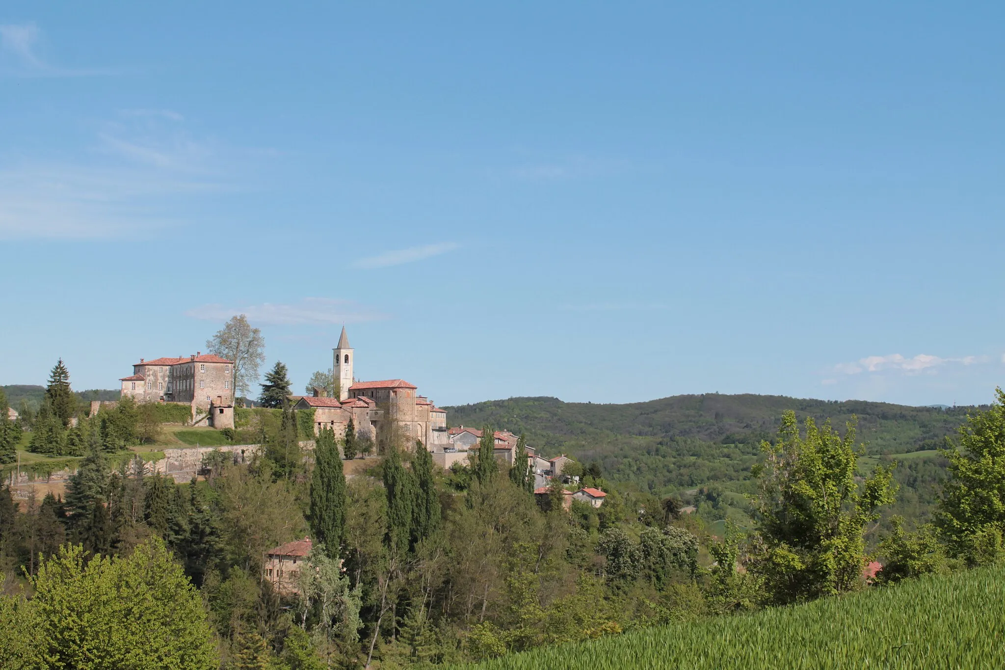 Photo showing: View of Sale San Giovanni (Italy)