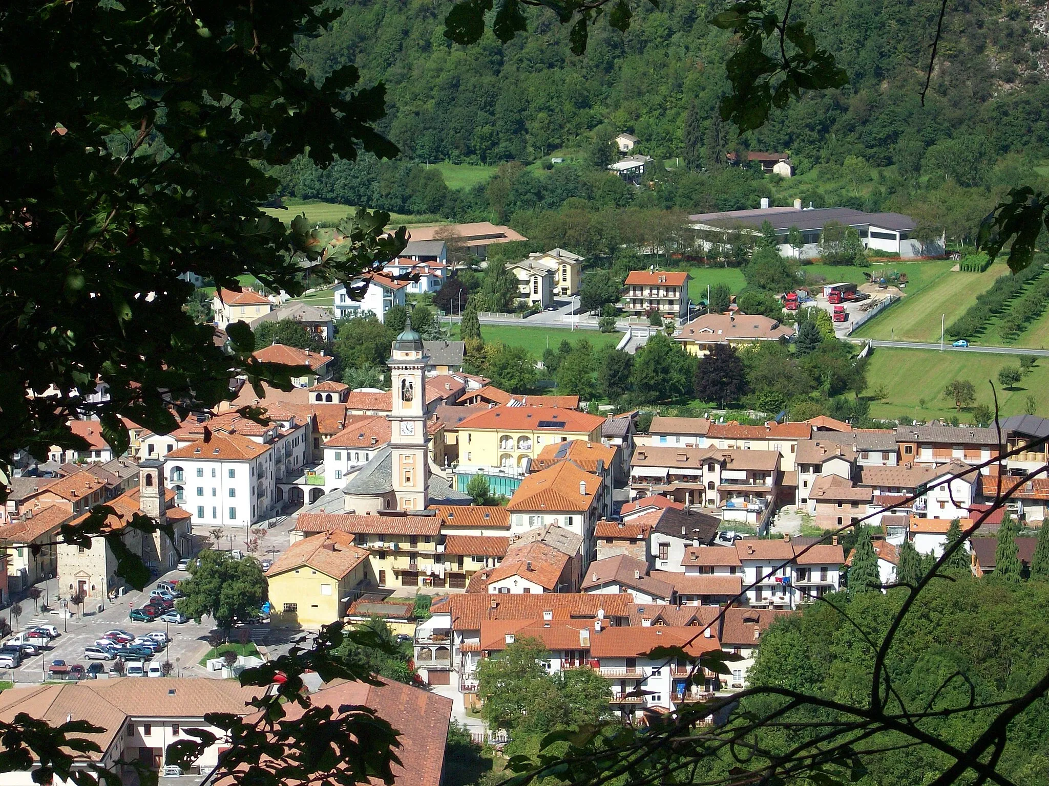 Photo showing: Roccaforte Mondovi visto dal castello