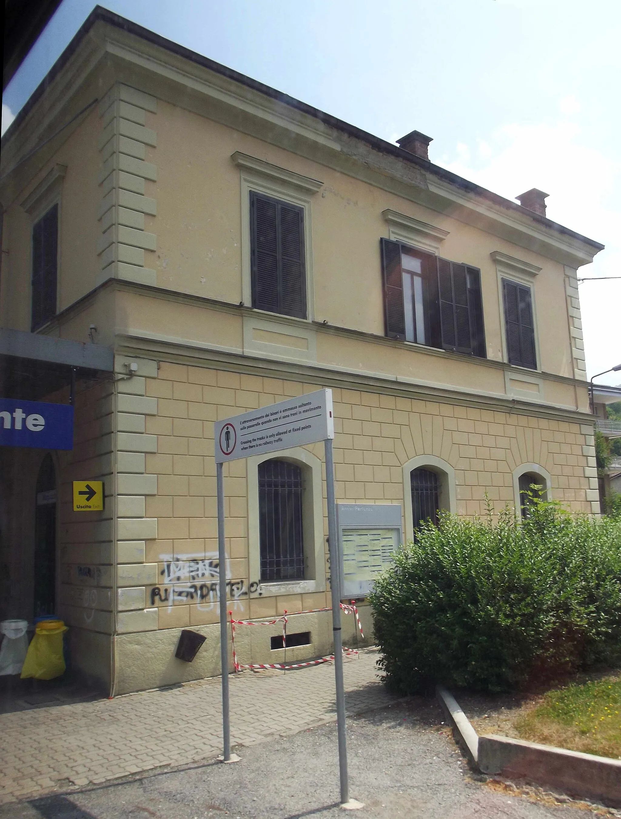 Photo showing: Robilante (CN, Italy): train station