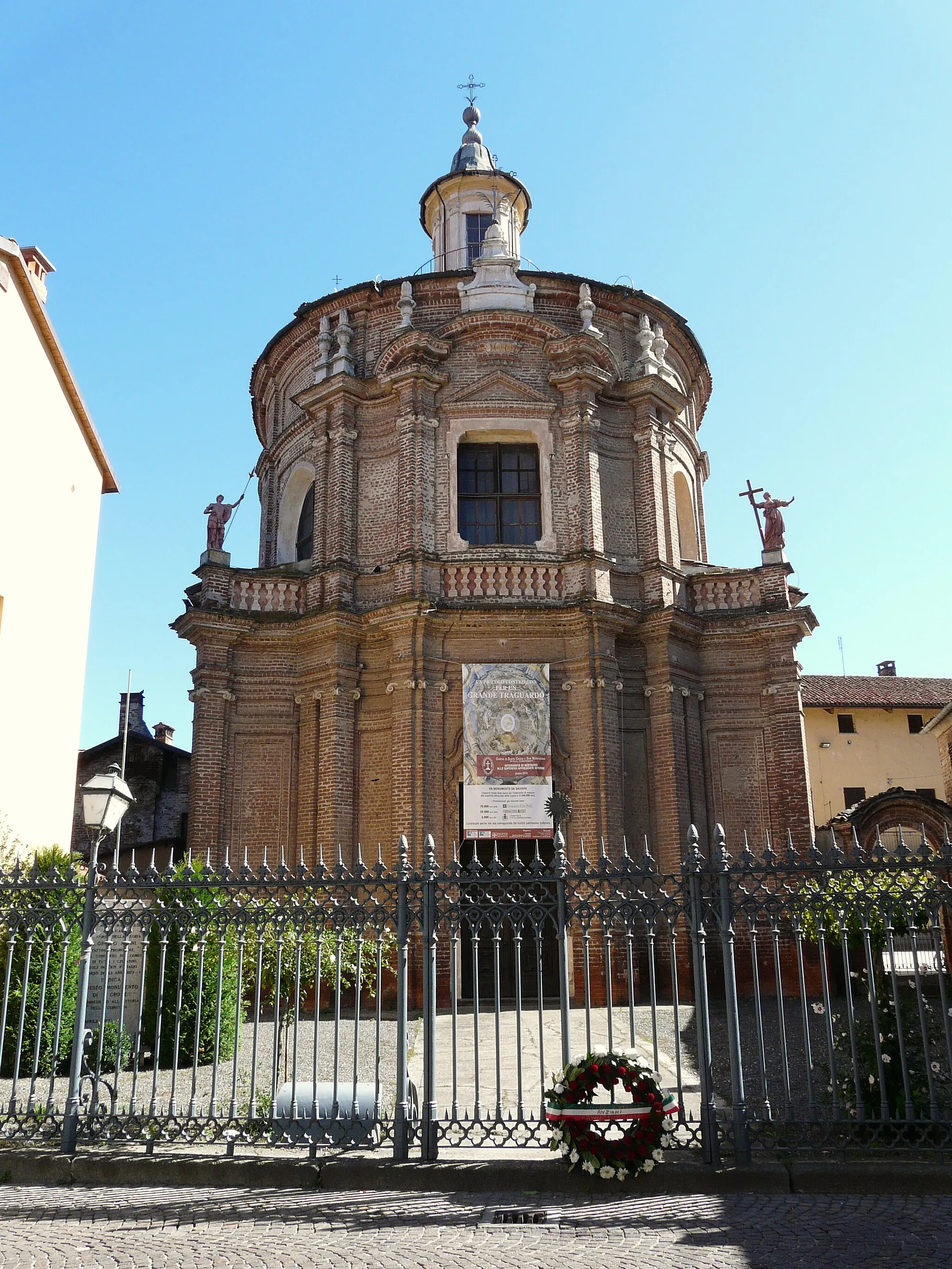 Photo showing: Facciata della chiesa di San Bernardino, Cavallermaggiore, Piemonte, Italia