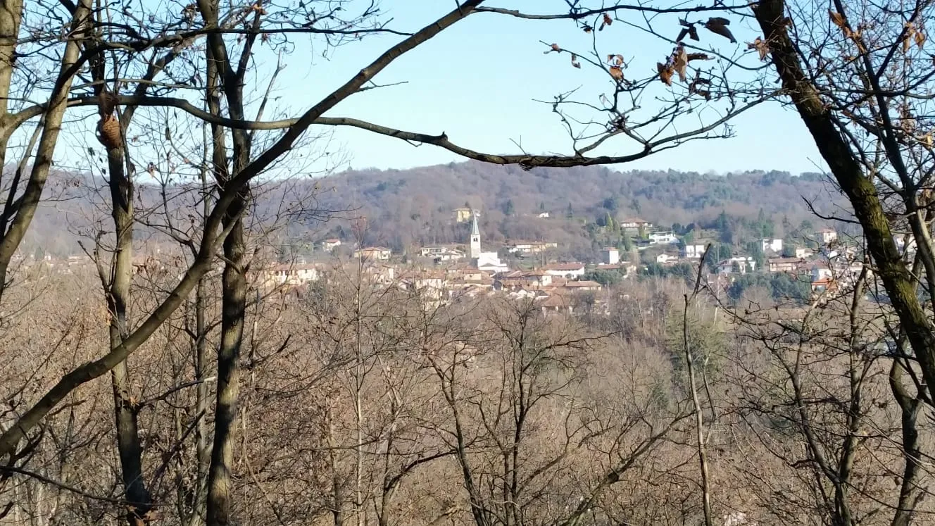 Photo showing: Bolzano novarese vista frontale