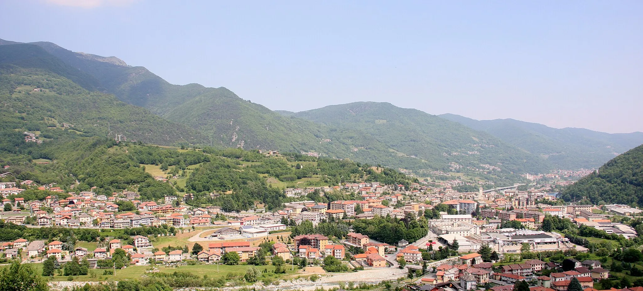 Photo showing: City of Perosa Argentina, Chisone Valley, province of Turin, Piemonte, Italy